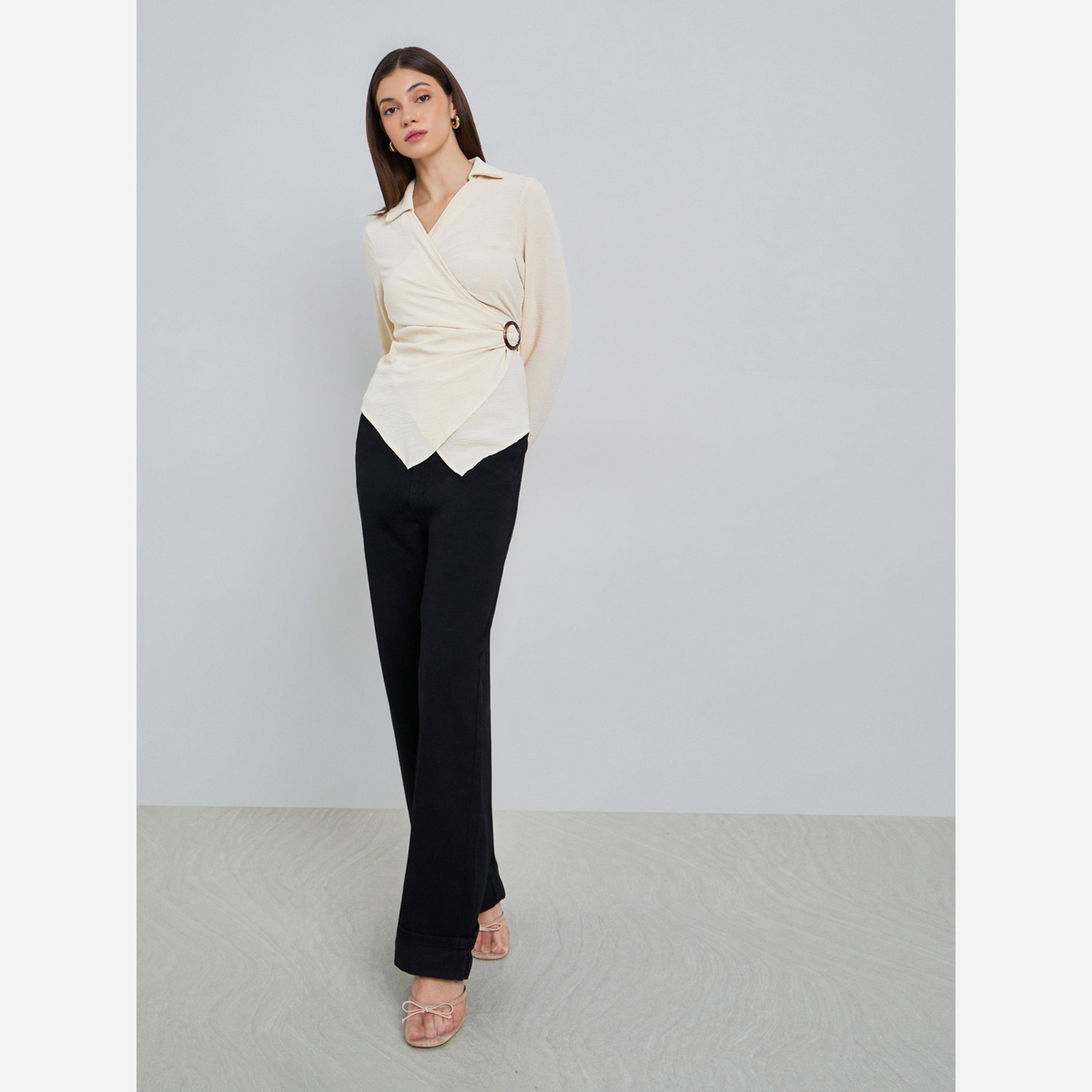 ستايلي - بلوزة للنساء طويلة الأكمام ملفوفة لون كريمي-women-clothing-shirtsandblouses-blouses-image-2