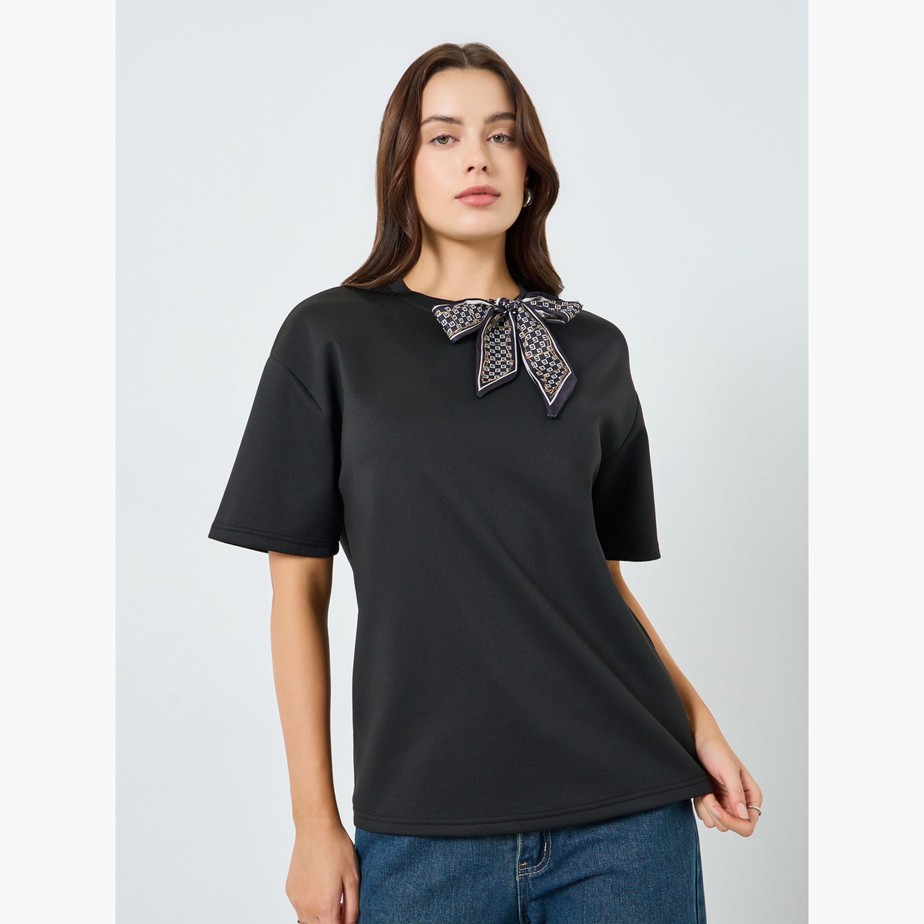 تيشيرت واسع مع وشاح رقبة-women-clothing-tshirts-image-1