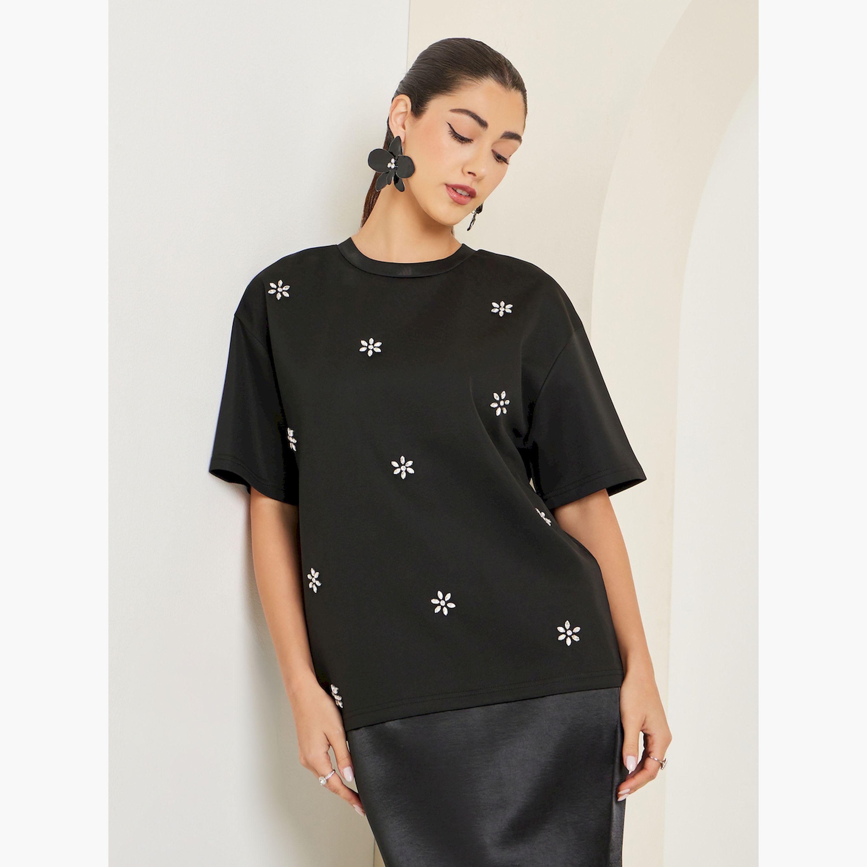 Styli Black Embellished Oversized T-Shirt-women-clothing-tshirts-image-1