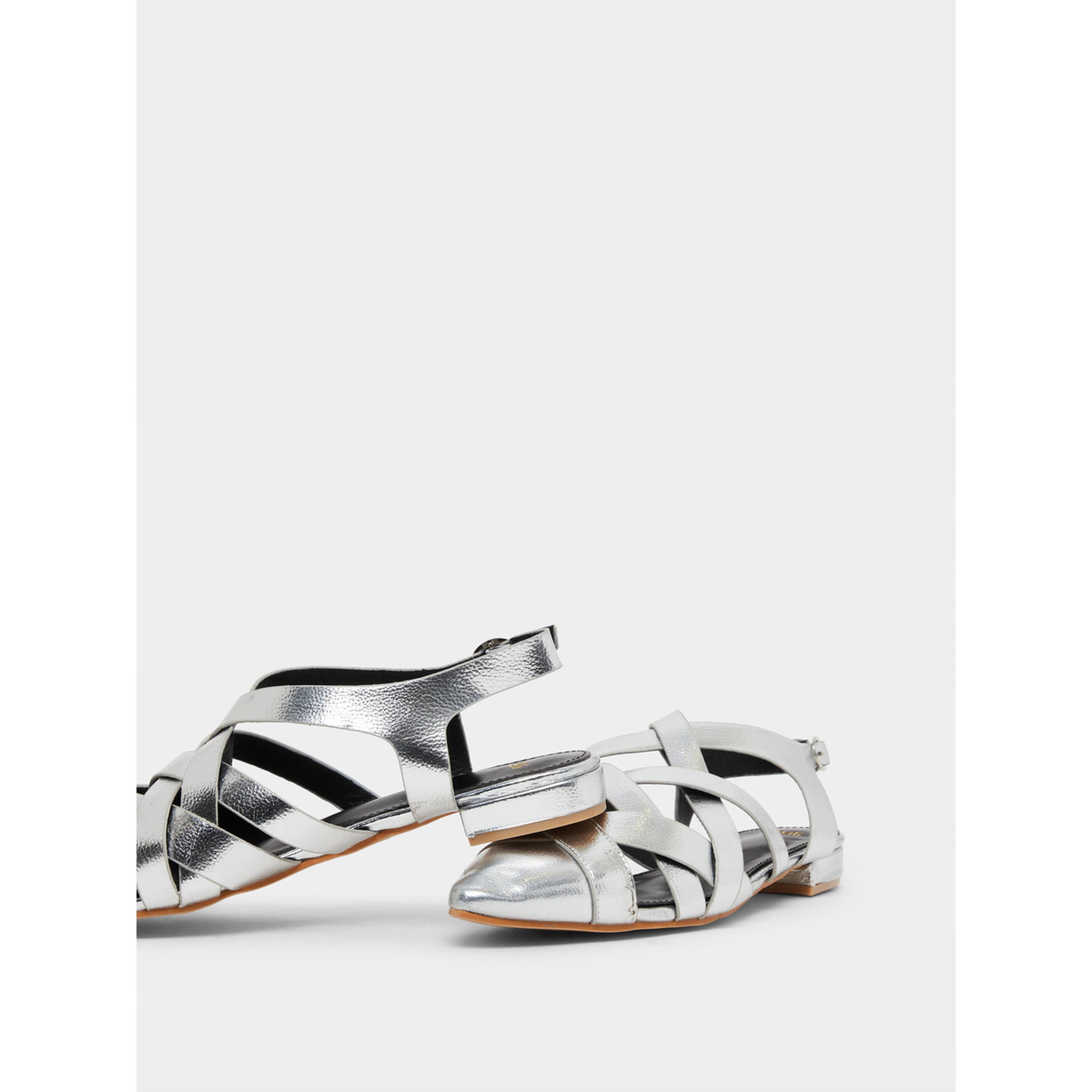 حذاء نسائي مسطح فضي منسوج بمقدمة مدببة-women-shoes-sandals-flats-image-3