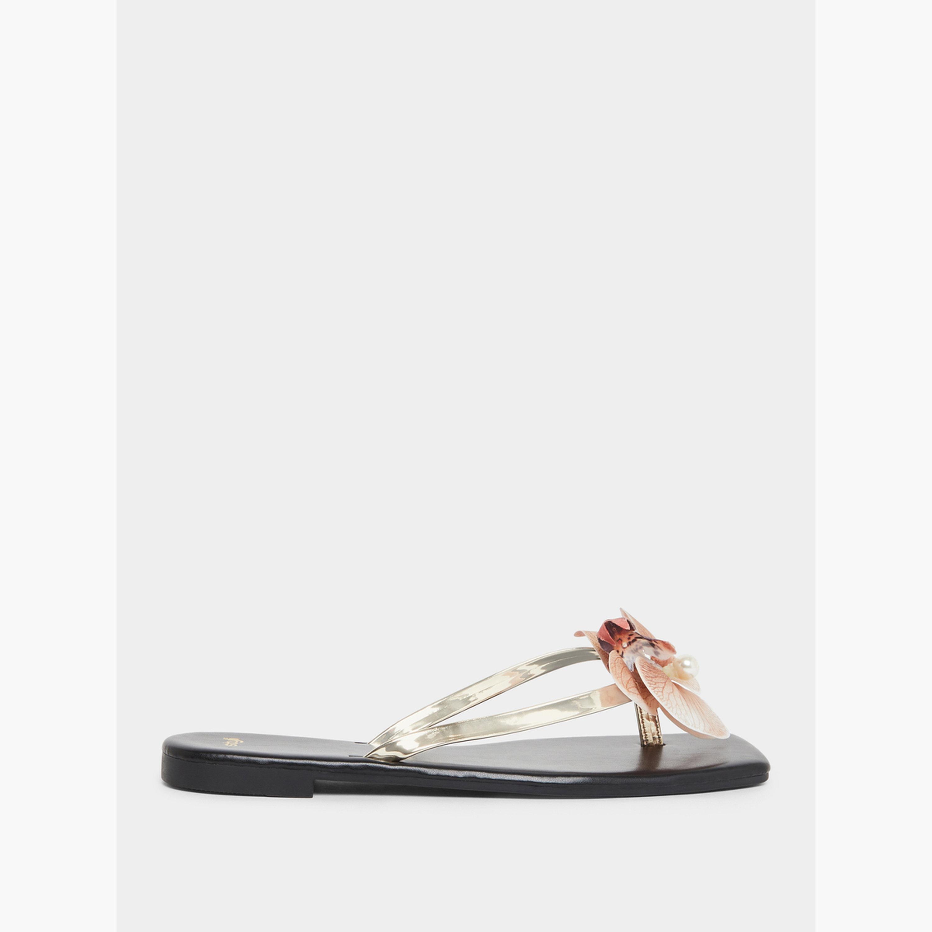 صندل فلات بتفاصيل زهور-women-shoes-sandals-flats-image-2