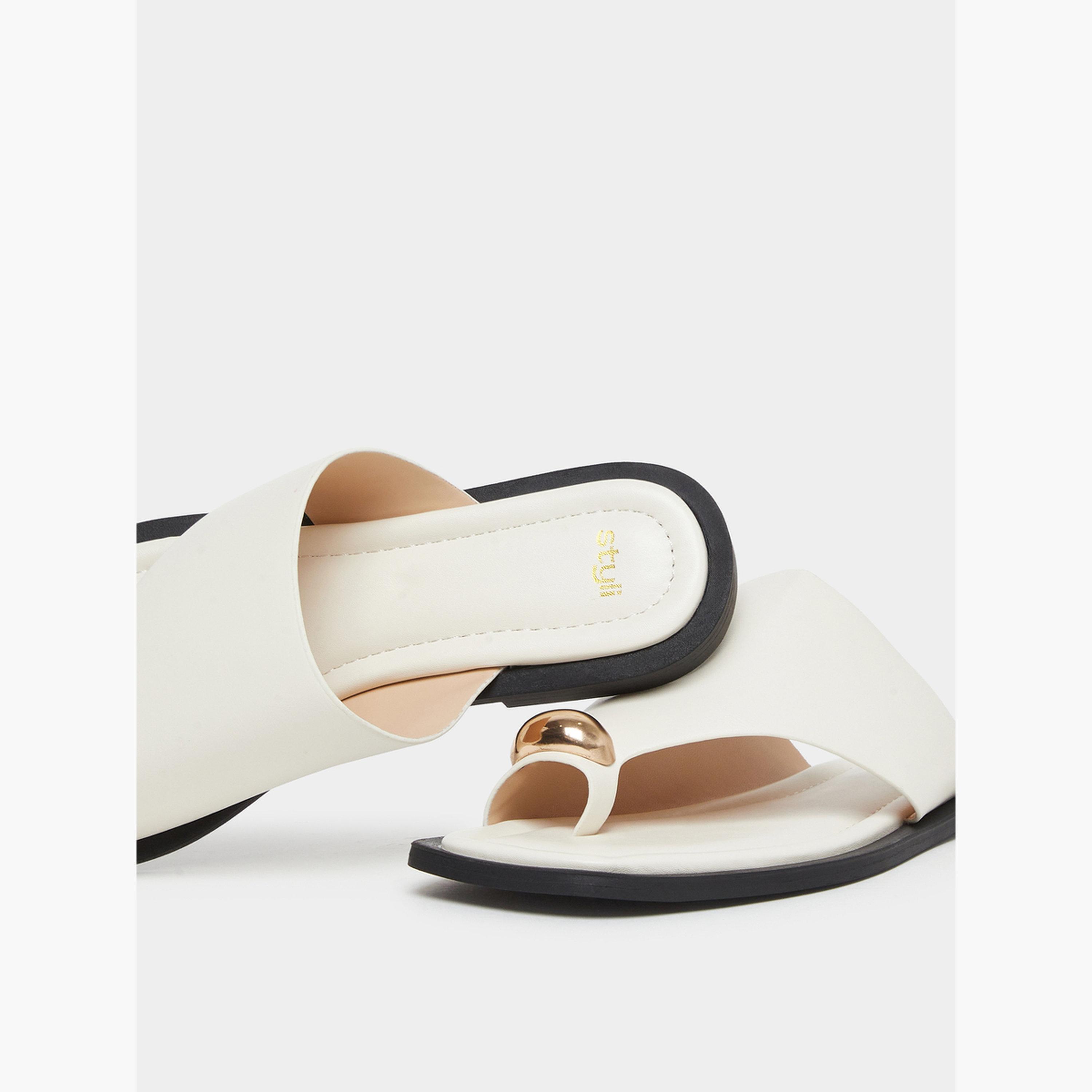 صندل فلات سادة بإصبع-women-shoes-sandals-flats-image-4
