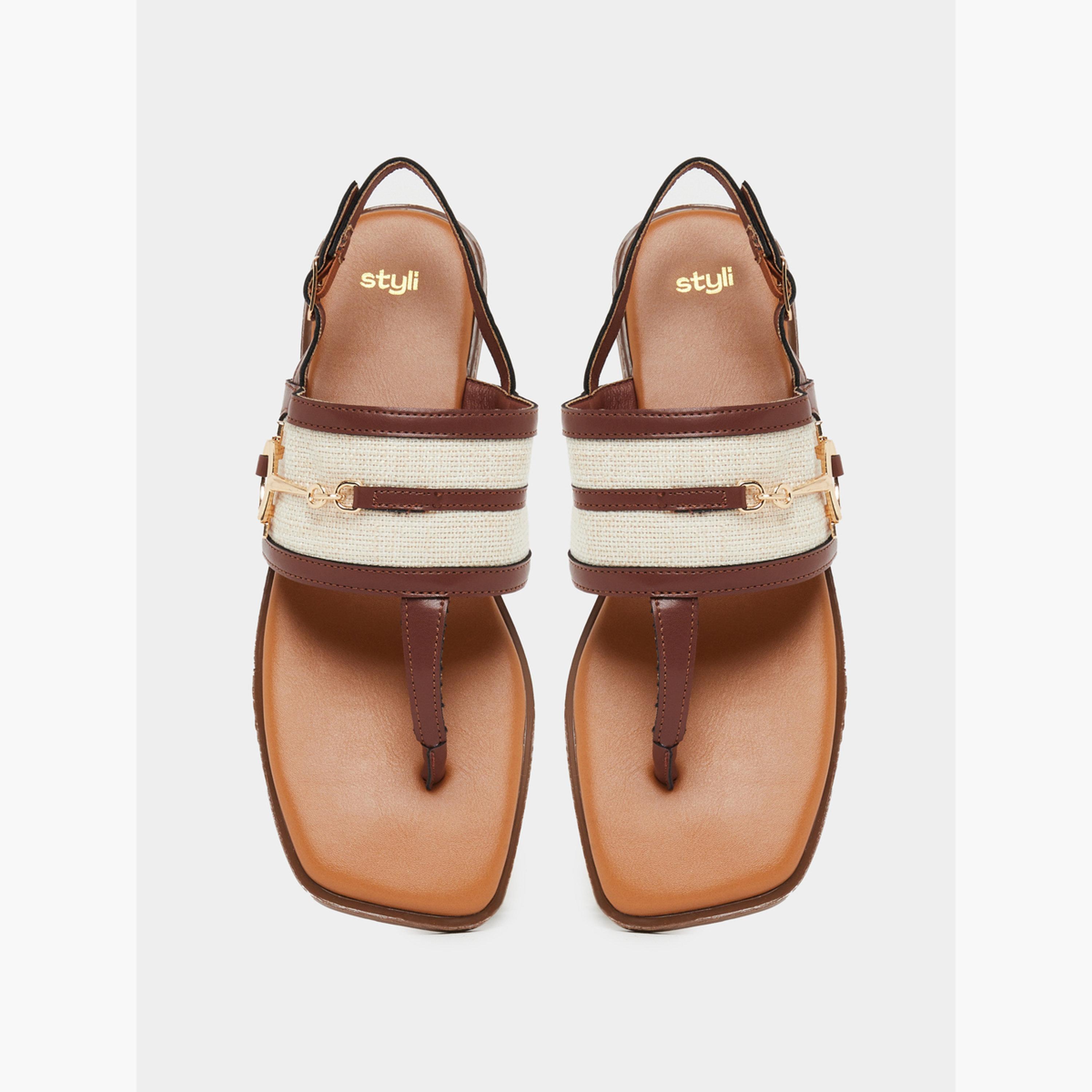 صندل مسطح بتفاصيل الفروسية-women-shoes-sandals-flats-image-5