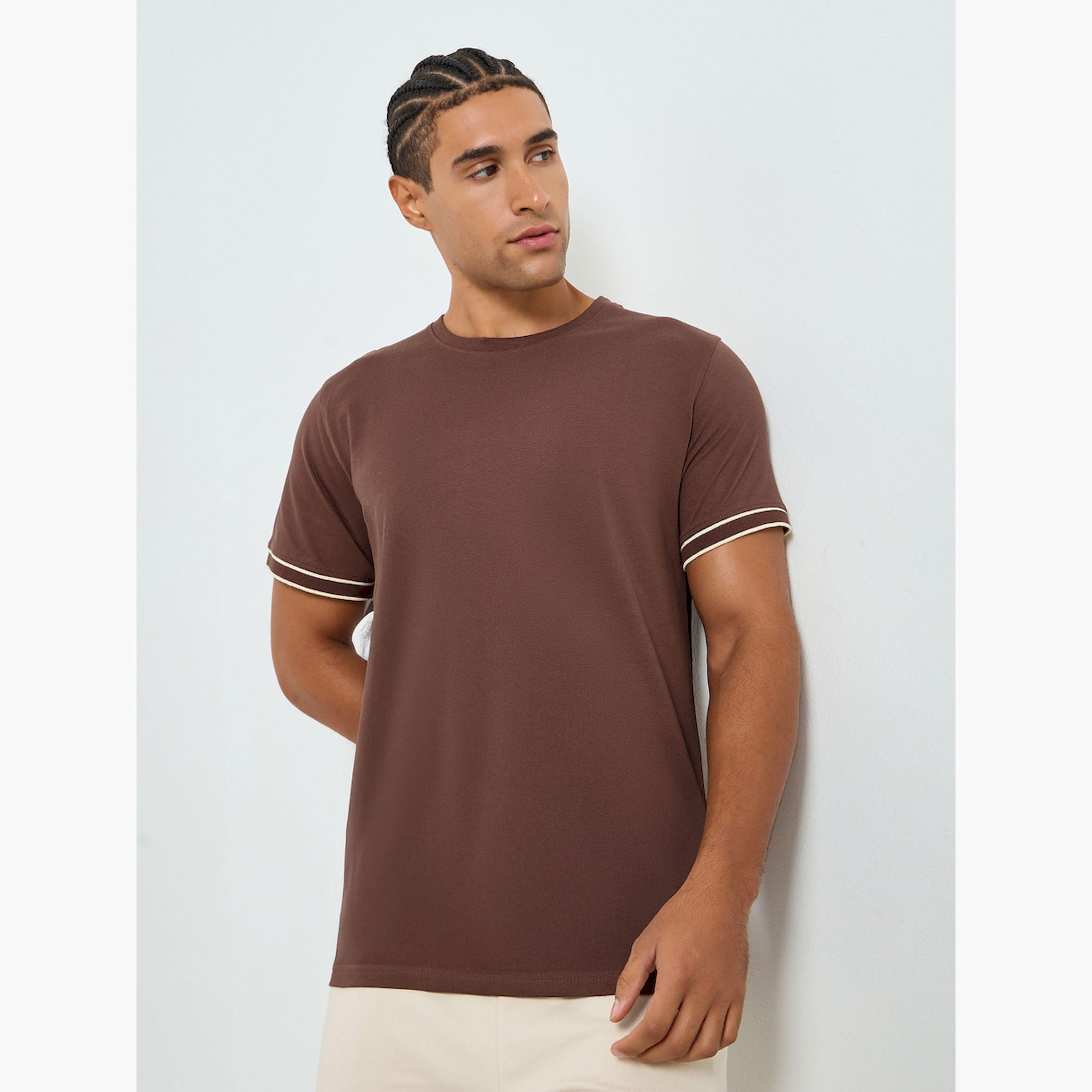 Styli Men Brown Crew Neck T-Shirt with Tipped Sleeves-men-clothing-tshirtsandpolos-tshirts-image-1