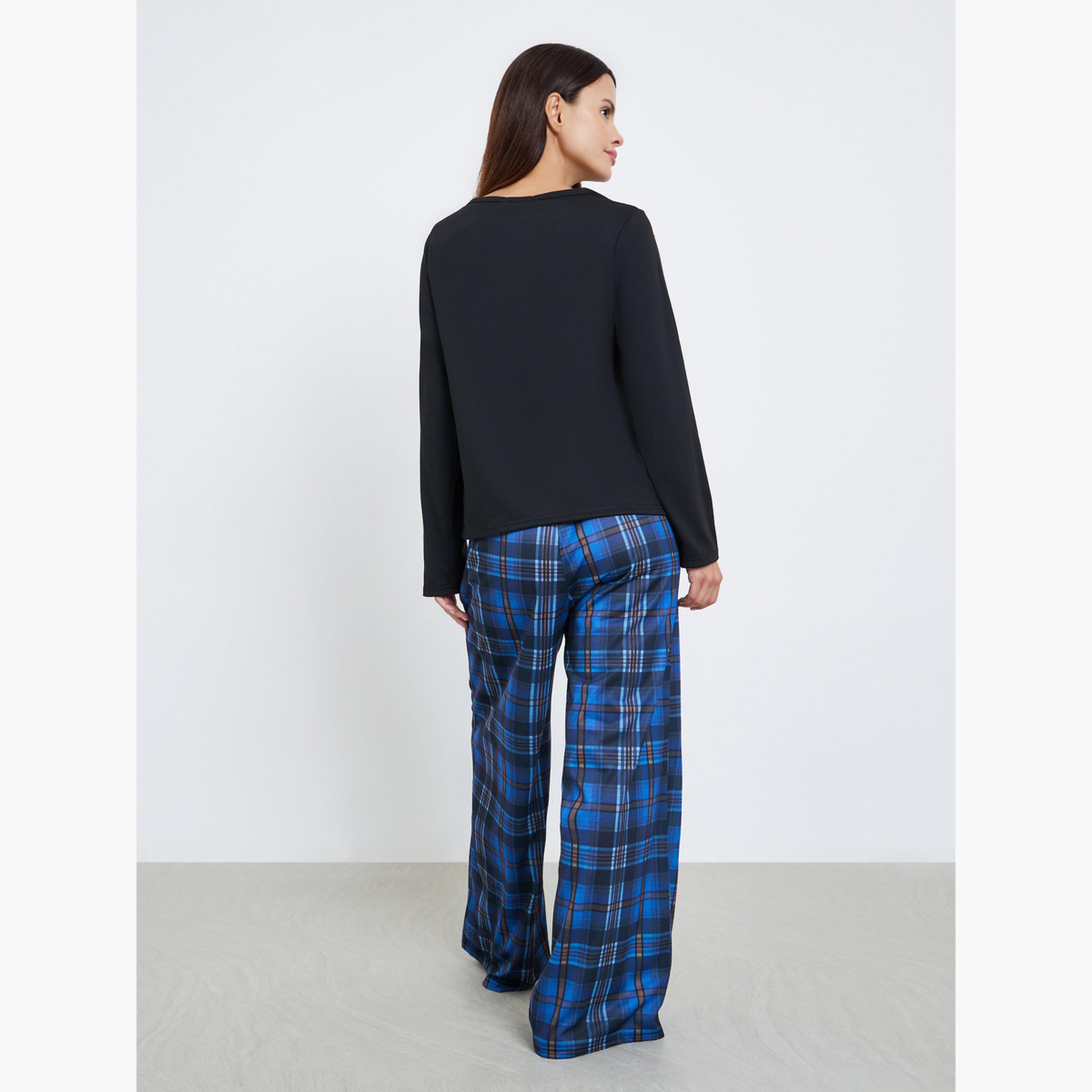 Styli Solid Long Sleeve T-Shirt and Checked Pyjama Set-women-clothing-nightwear-pyjamas-longsets-image-3