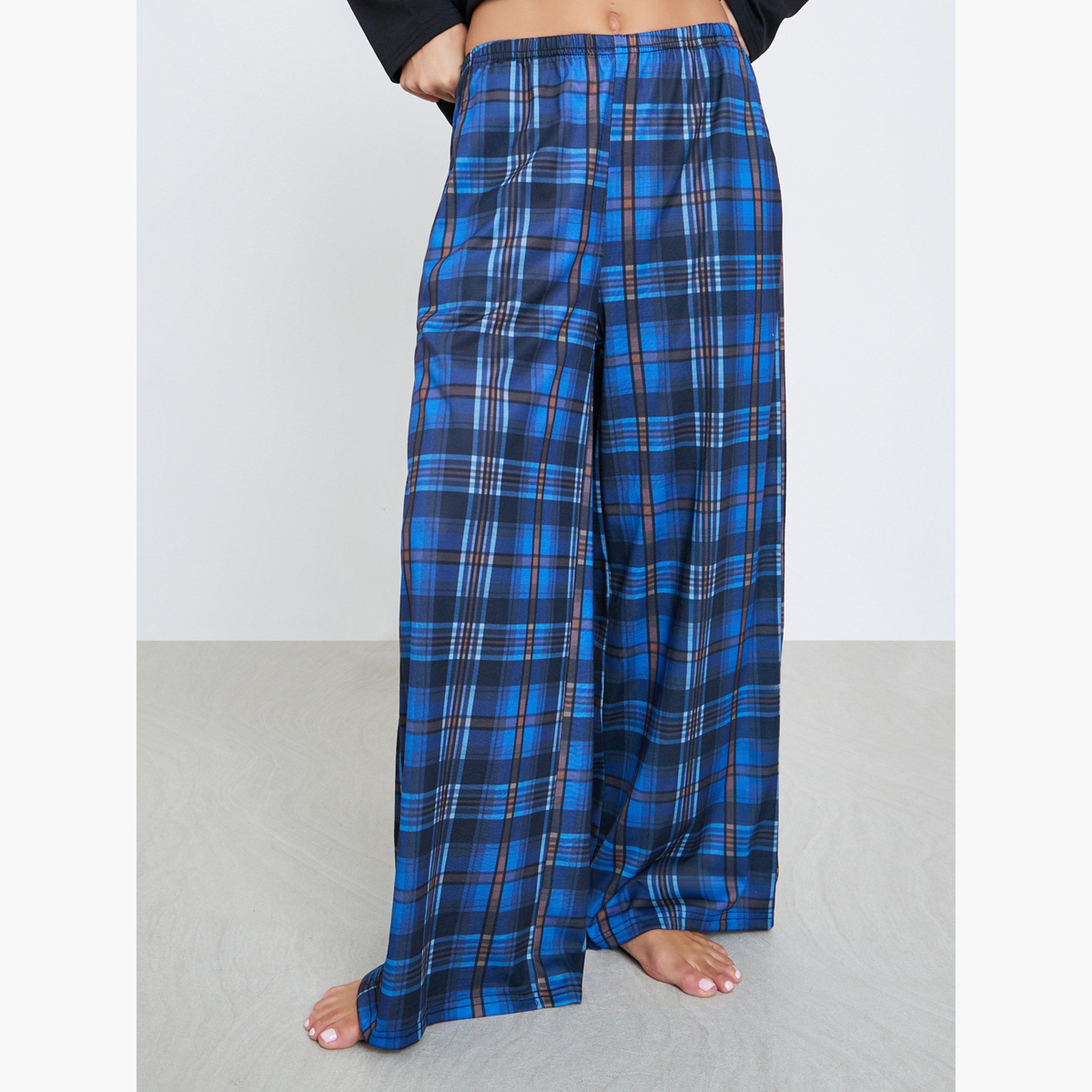 Styli Solid Long Sleeve T-Shirt and Checked Pyjama Set-women-clothing-nightwear-pyjamas-longsets-image-4