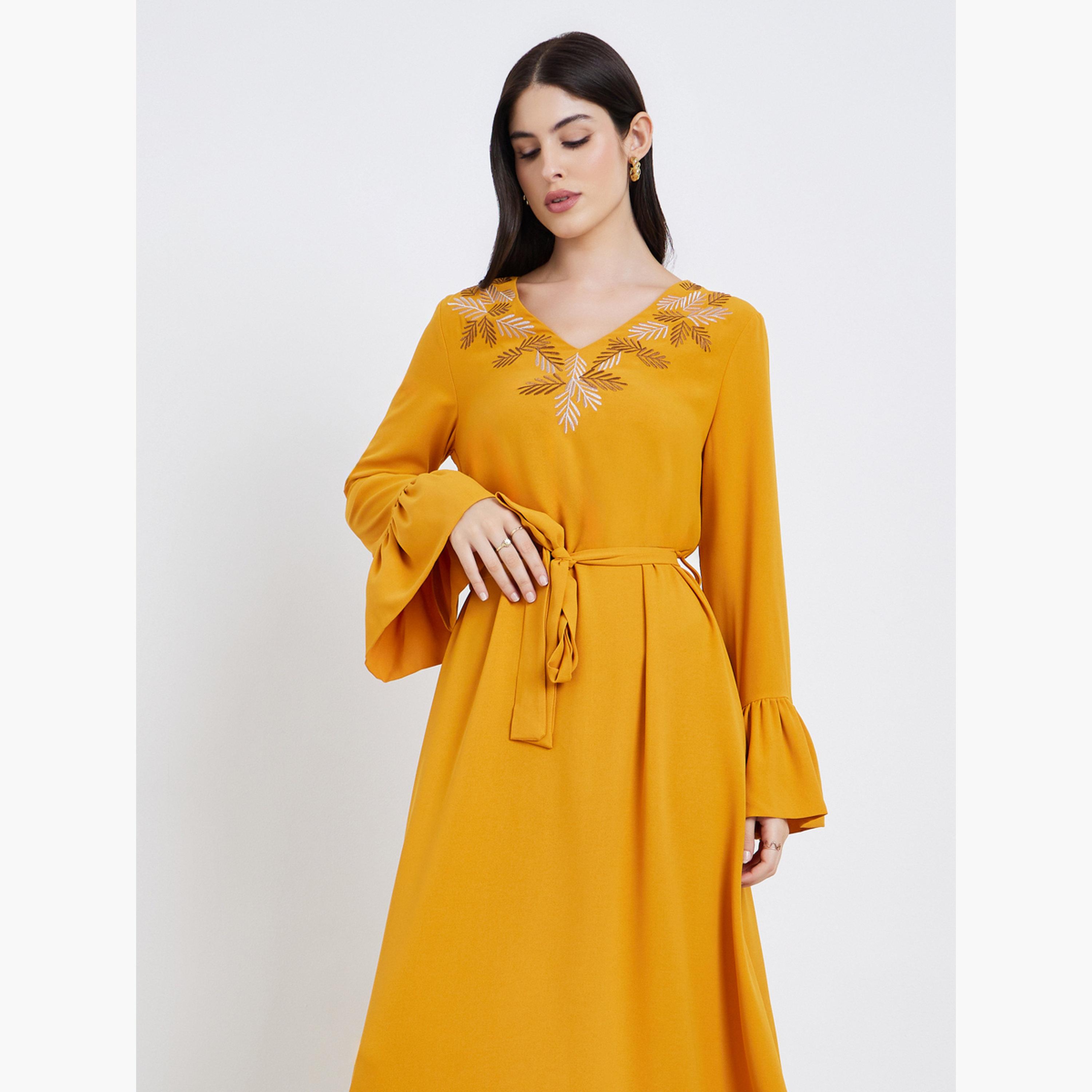 جلابية بأكمام مكشكشة مطرزة-women-arabicclothing-jalabiyas-image-2