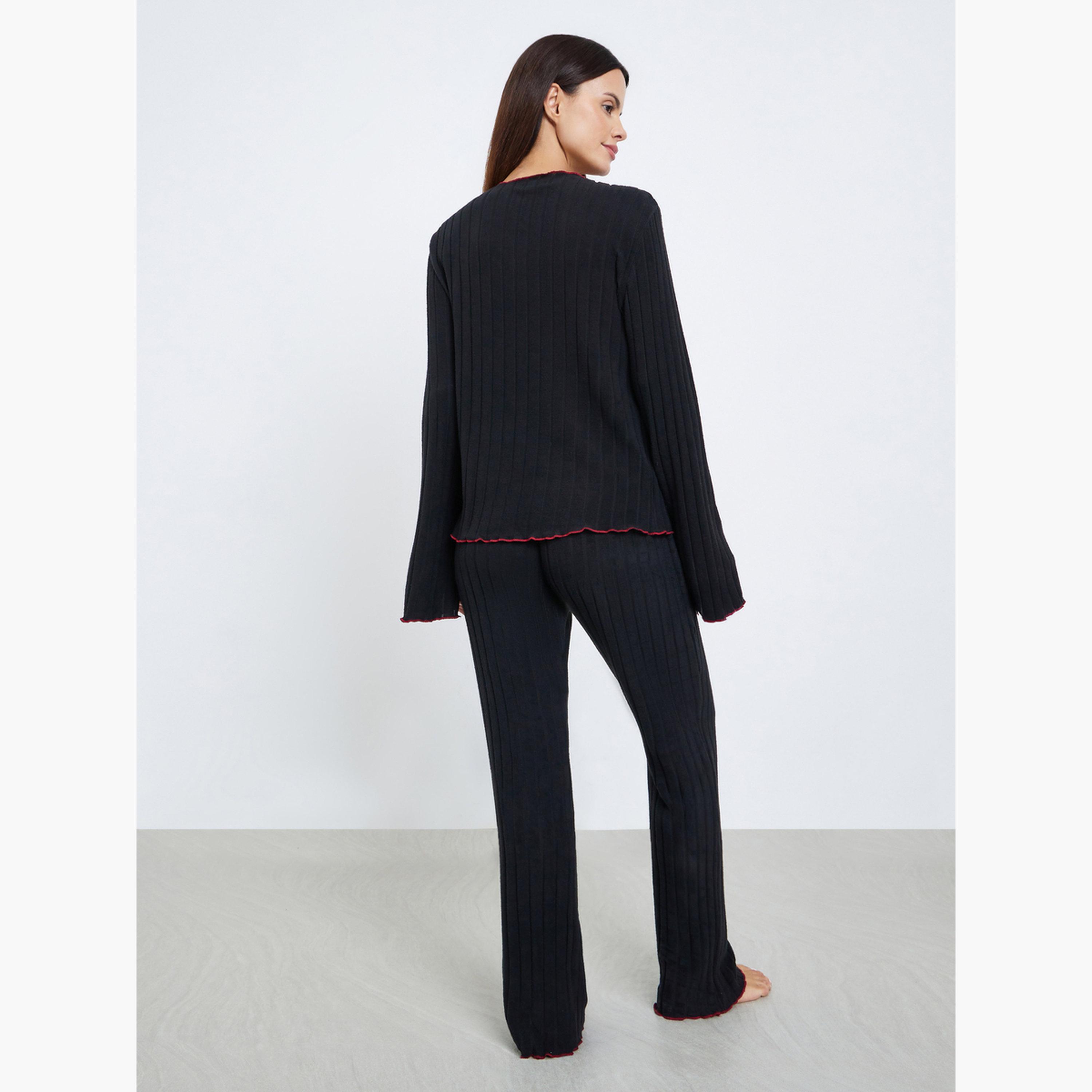 ستايلي - بيجاما بتفاصيل فيونكة مضلعة-women-clothing-nightwear-pyjamas-longsets-image-3