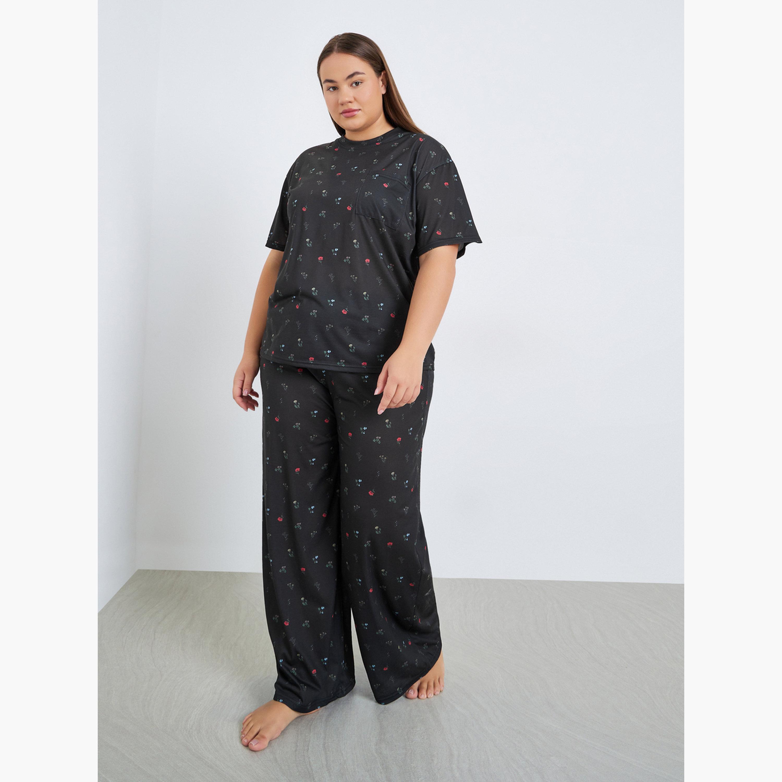 Styli Plus Size Floral Print T-Shirt and Pyjama Set-women-clothing-plussize-nightwear-nightwearsets-image-1