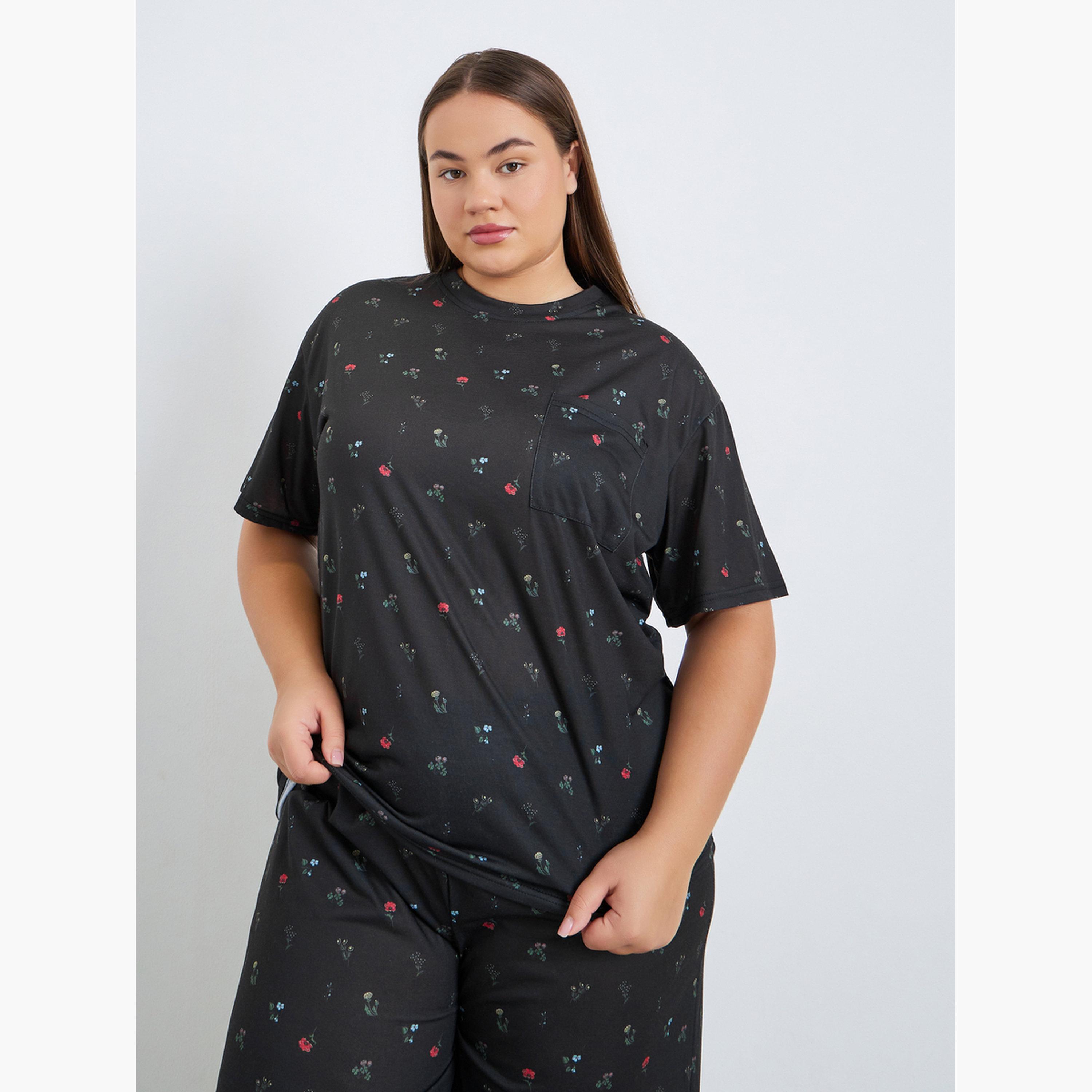 Styli Plus Size Floral Print T-Shirt and Pyjama Set-women-clothing-plussize-nightwear-nightwearsets-image-2