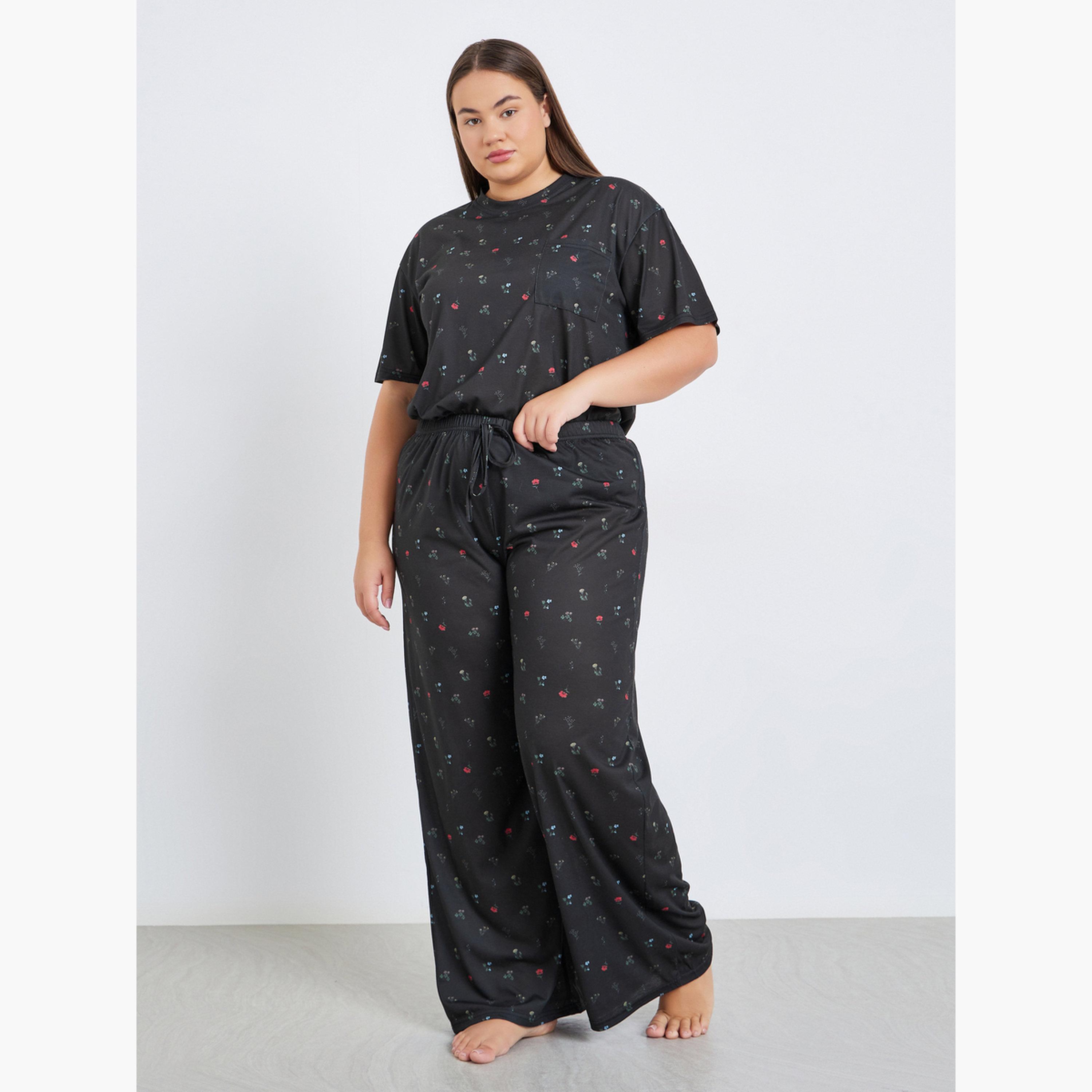 Styli Plus Size Floral Print T-Shirt and Pyjama Set-women-clothing-plussize-nightwear-nightwearsets-image-4