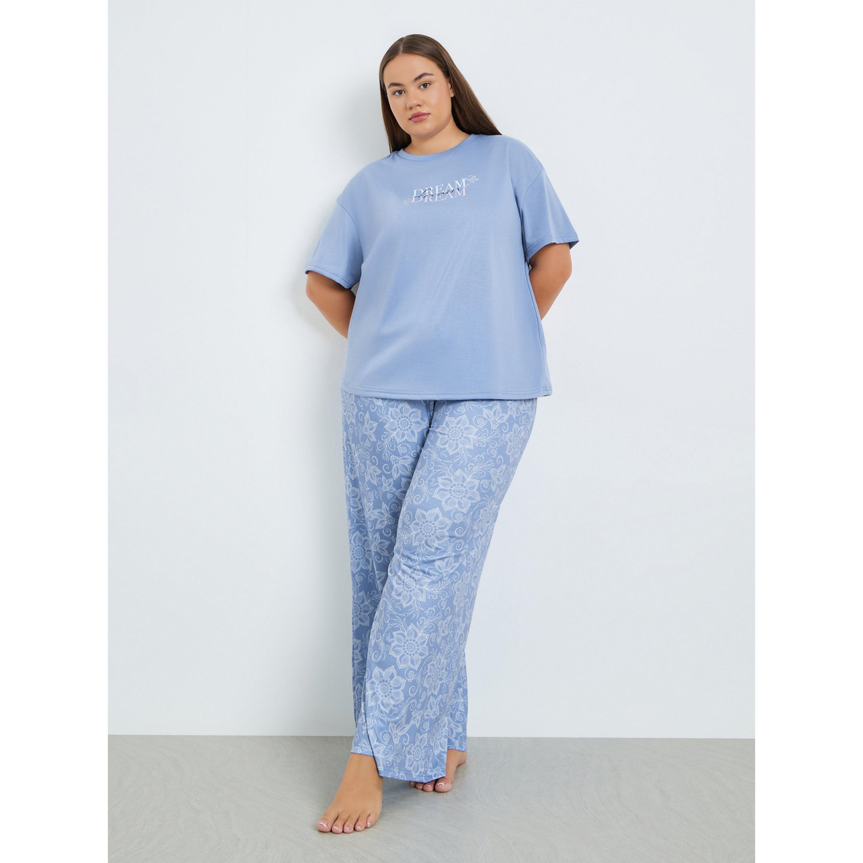 Styli Plus Size Blue Floral T-Shirt and Pyjama Set-women-clothing-nightwear-pyjamas-longsets-image-1