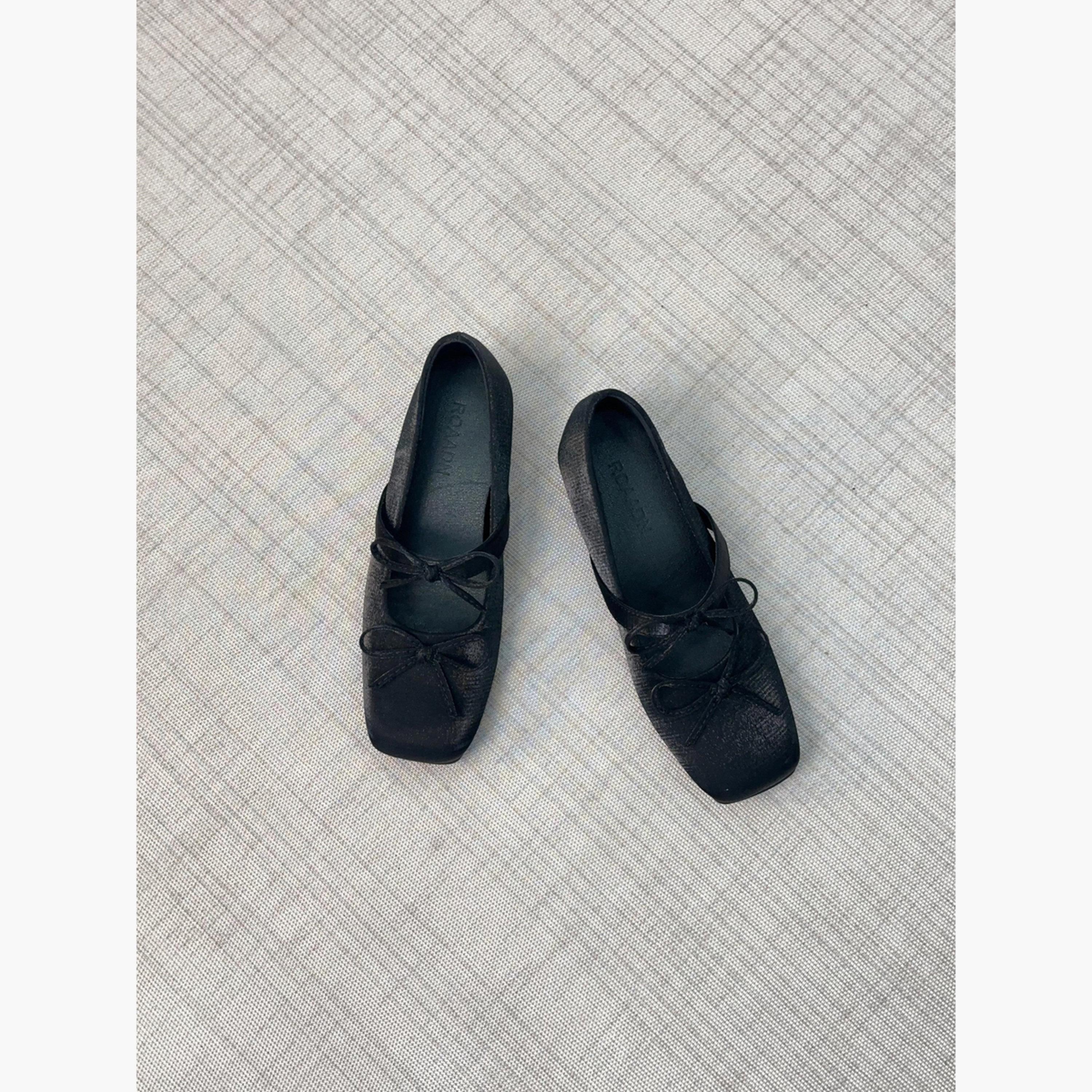 حذاء فلات بمقدمة مربعة وتفاصيل فيونكة-women-shoes-ballerinas-image-5