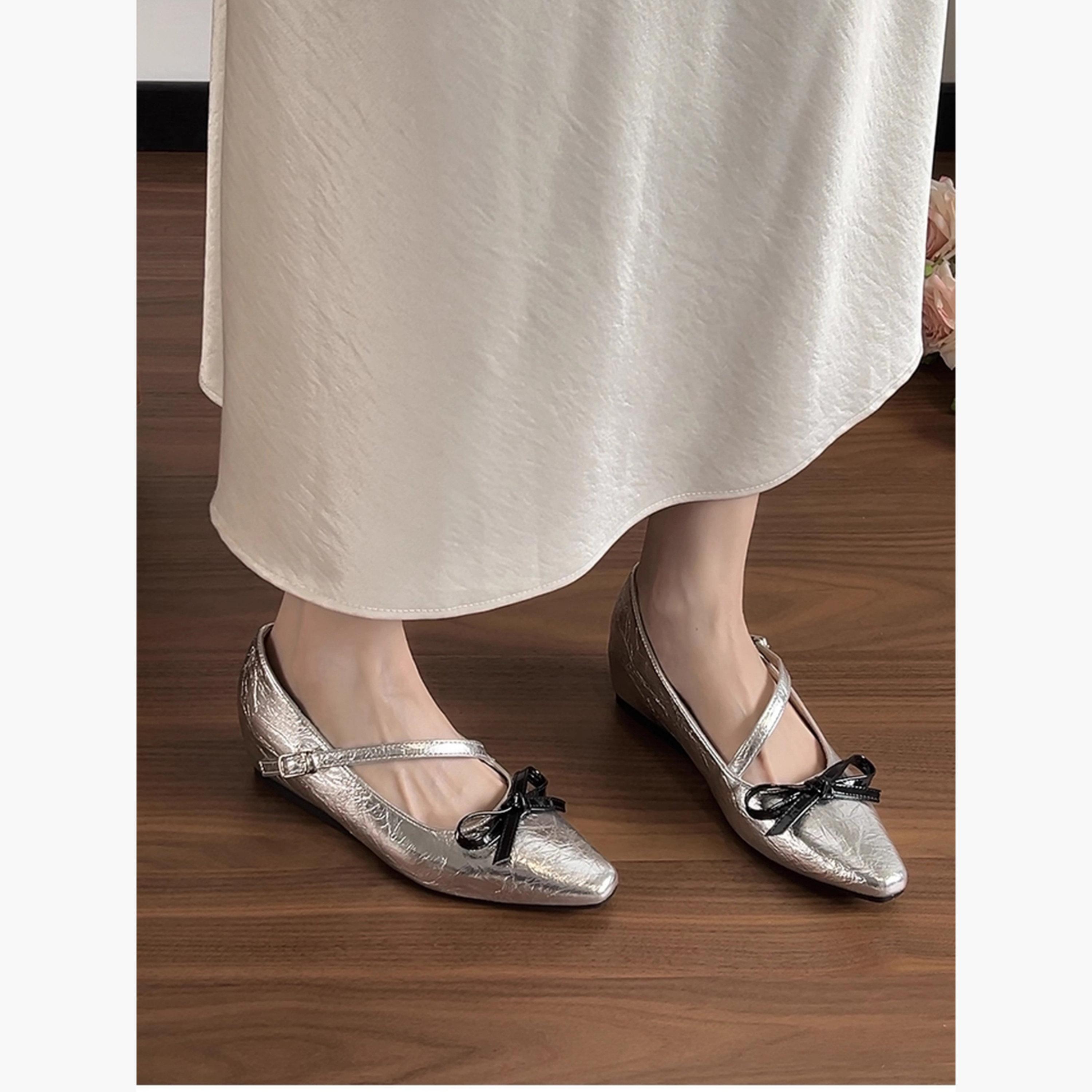 Take Two Women Silver Bow Detail Pointed Toe Shoes-women-shoes-sandals-flats-image-3