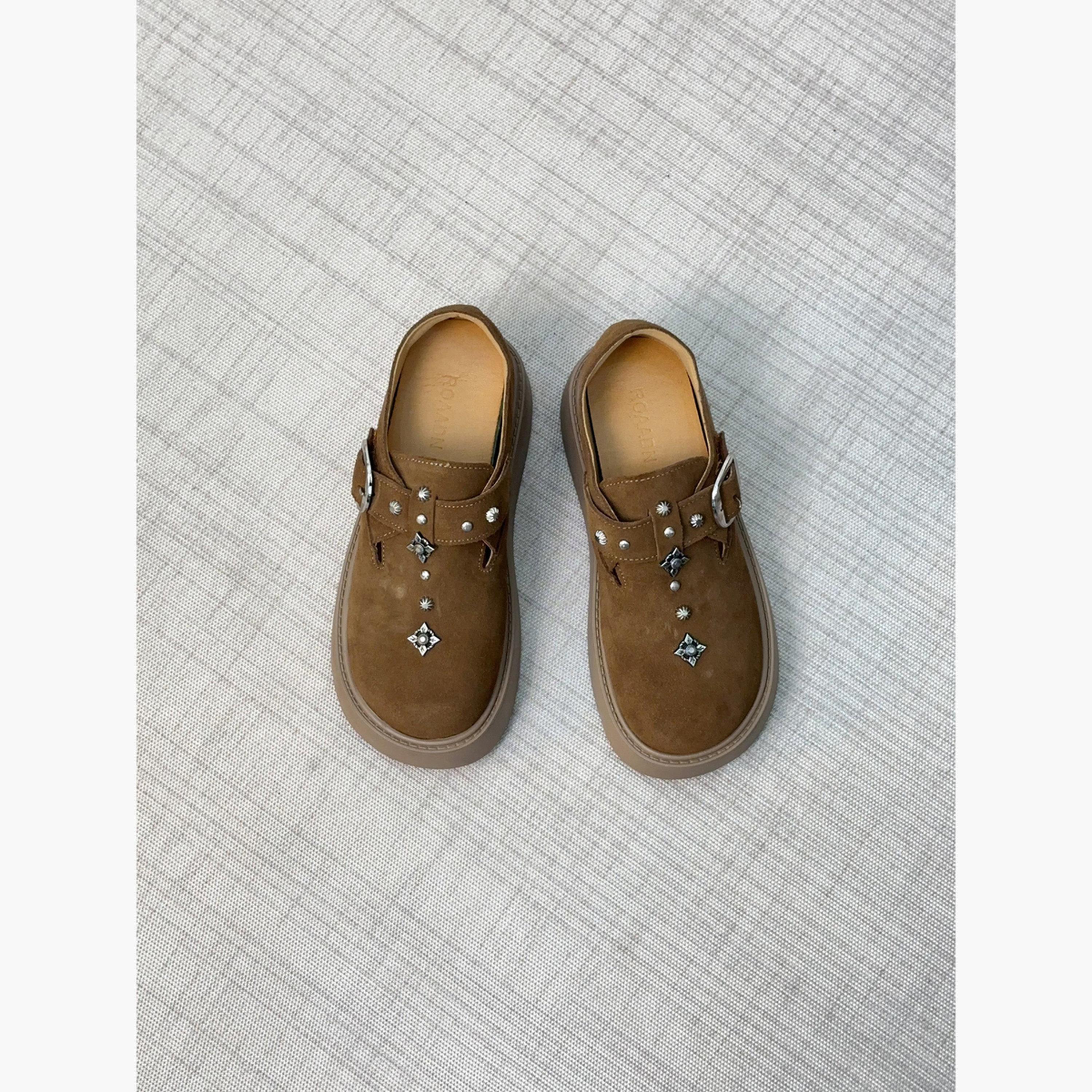 حذاء لوفرز شمواه مزين بلون تان-women-shoes-flats-loafers-image-2