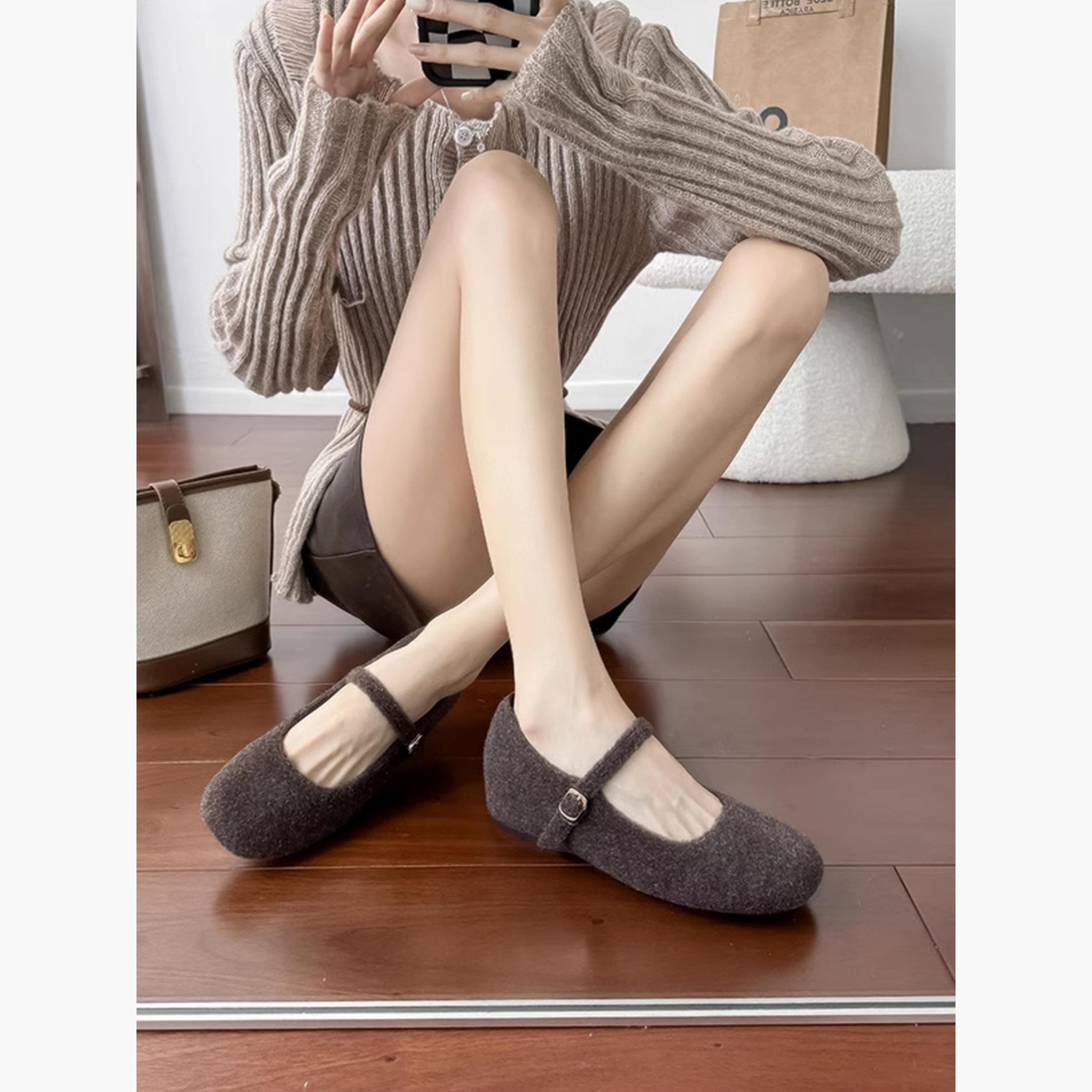 حذاء ماري جين فلات-women-shoes-sandals-flats-image-2