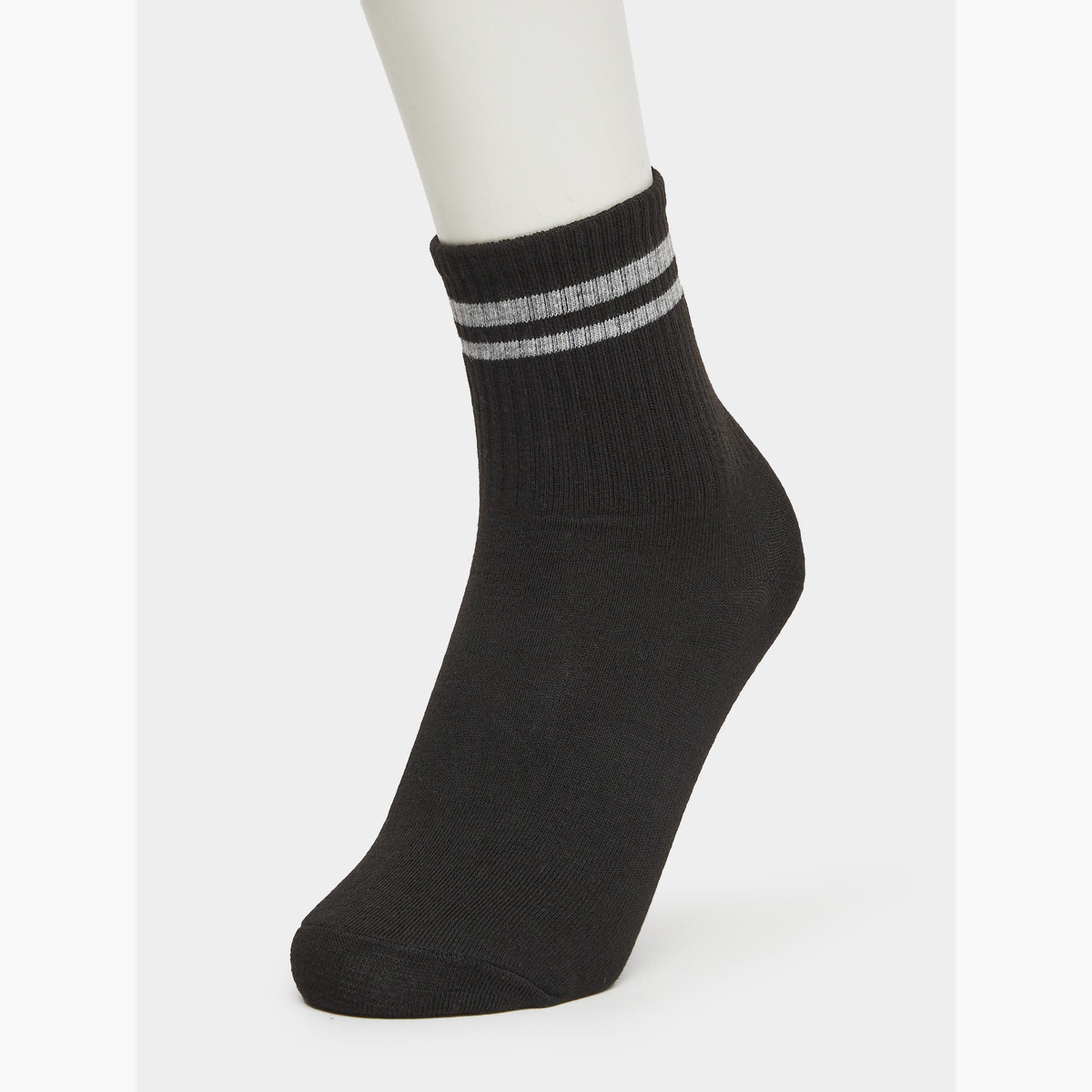 Styli Pack of 5 - Striped Detail Crew Socks-men-socks-image-2