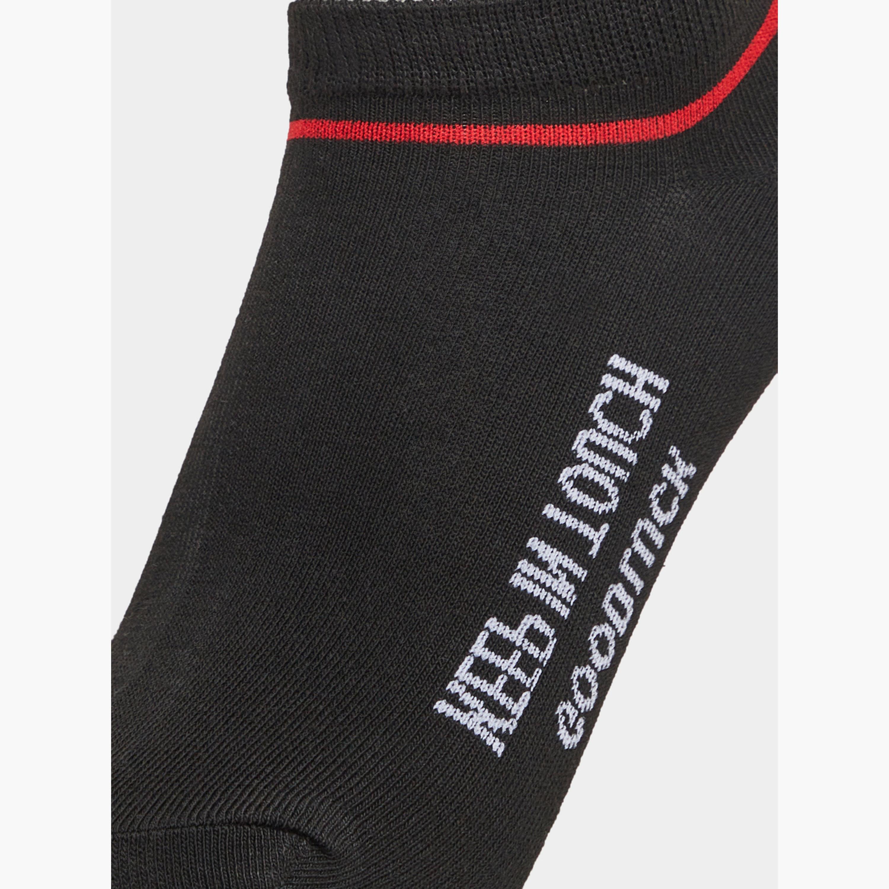 ستايلي - عبوة من 5 جوارب كاحل بتفاصيل مخططة-men-socks-image-5