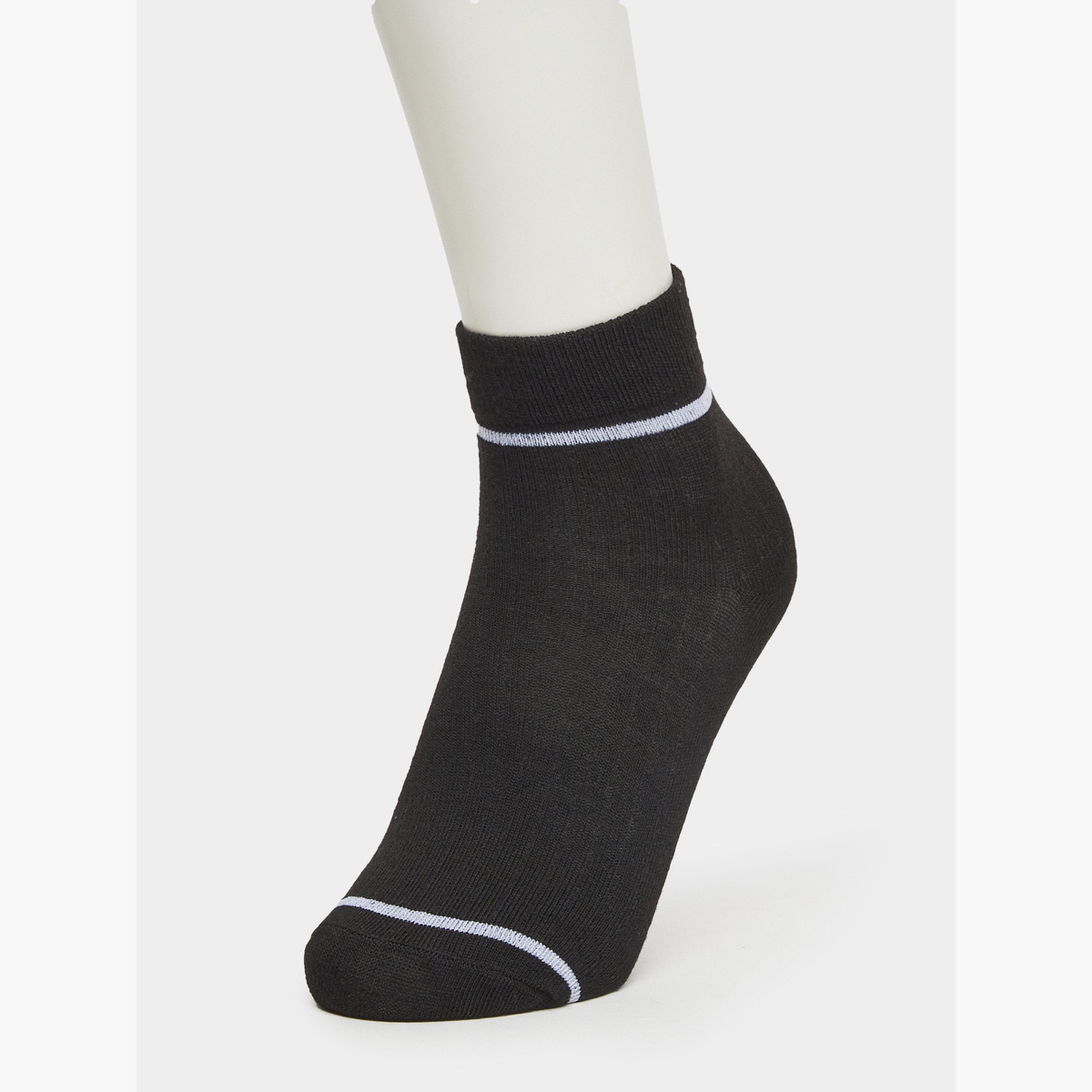 Styli Pack of 5 - Striped Crew Socks-men-socks-image-4