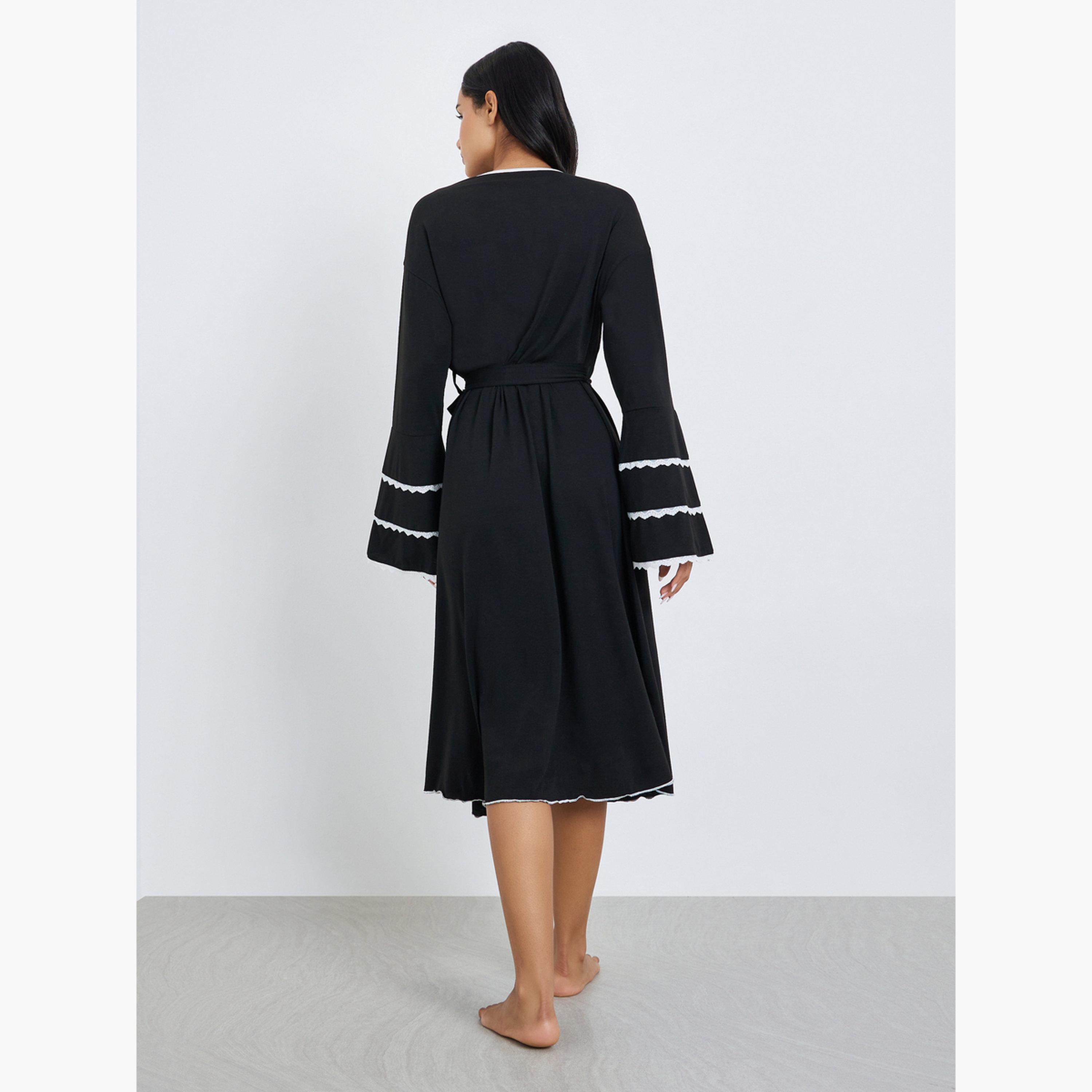 Styli Contrast Lace Flare Sleeve Robe-women-clothing-nightwear-robes-image-3