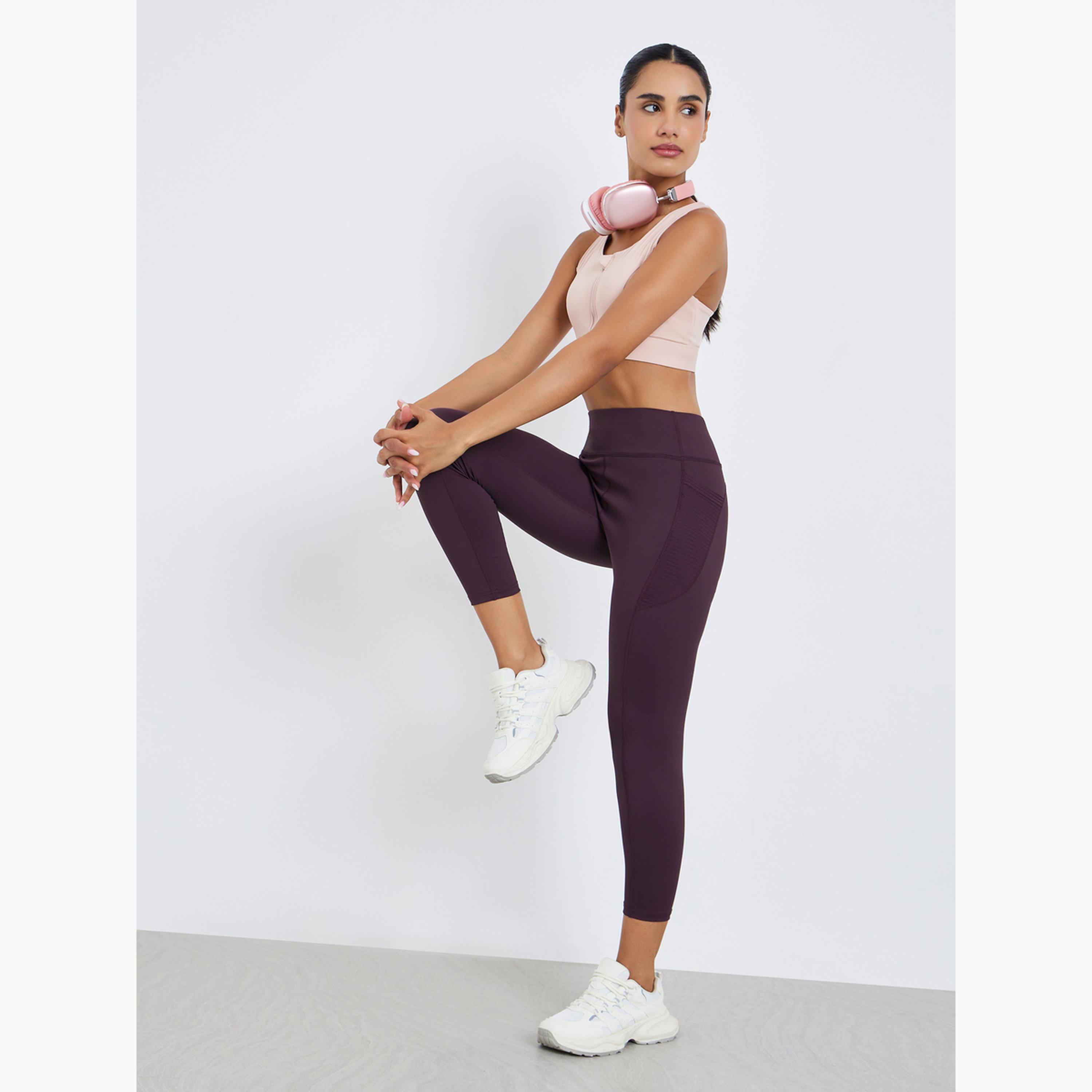 Styli Women Textured Pocket Reflective Stripe 7/8 Leggings-women-clothing-bottoms-leggings-image-2