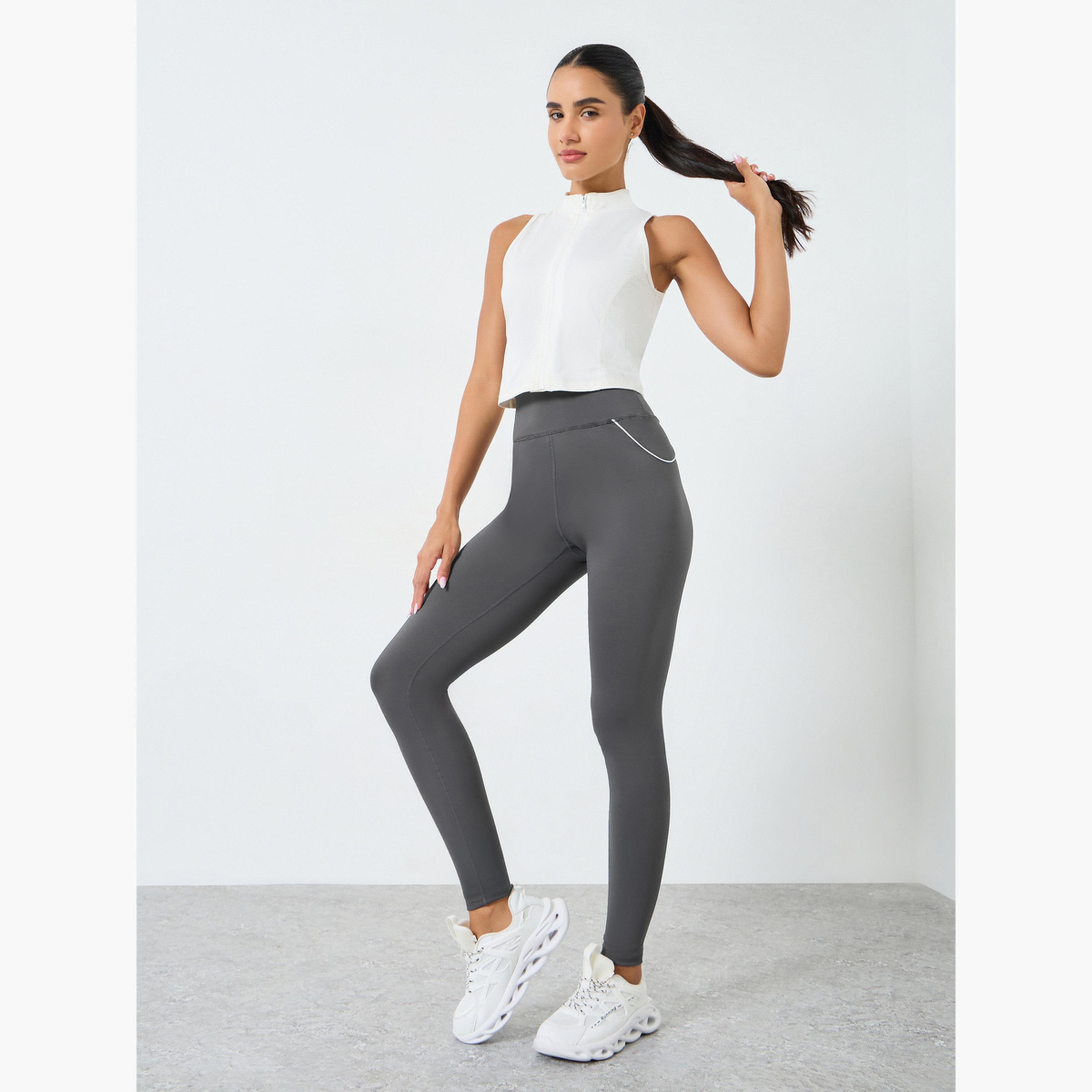 ليقنز بخطوط عاكسة ومنحنية جانبية-sports-women-clothing-joggersandtrackpants-image-2