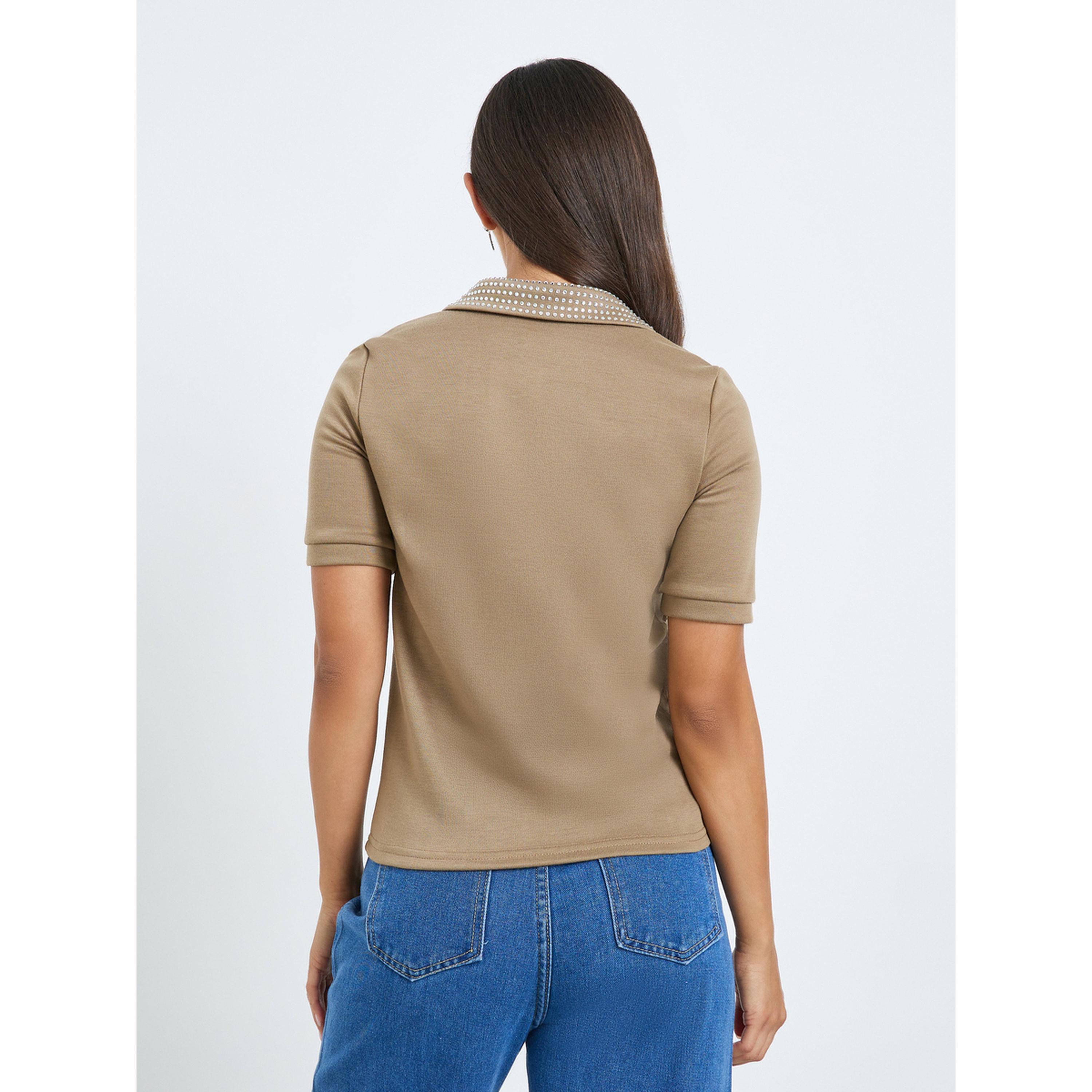 تيشيرت بولو بياقة مزينة للنساء-women-clothing-tshirts-image-4