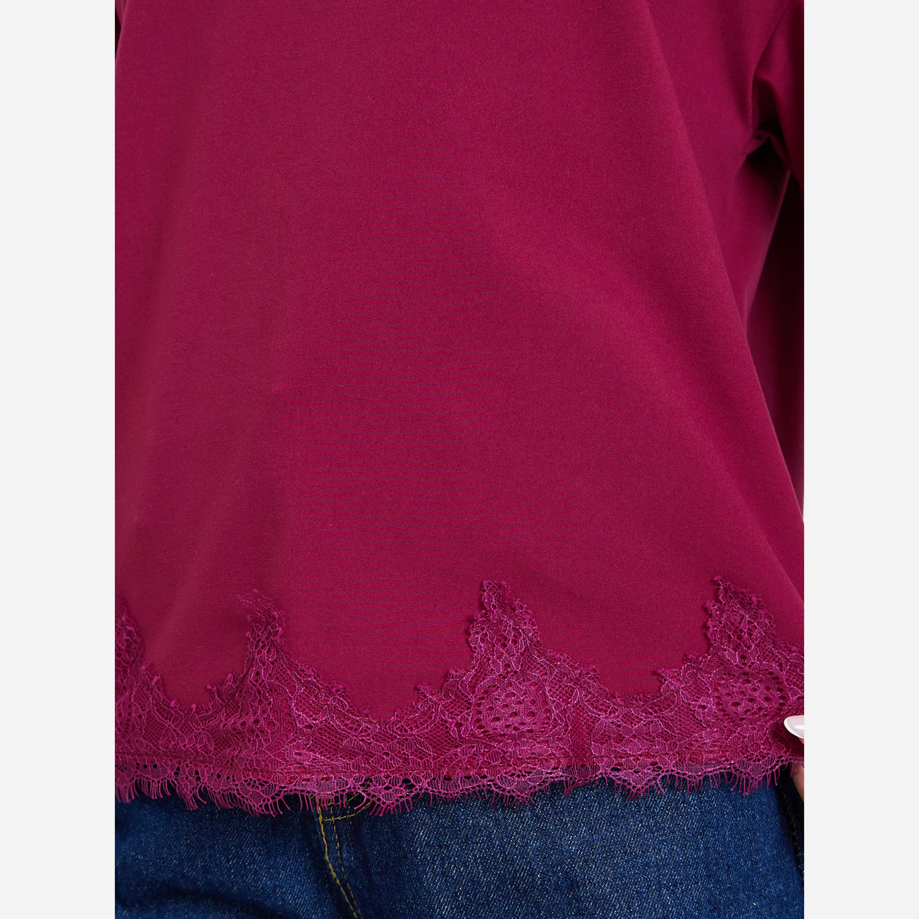 ستايلي - تيشيرت نسائي مقاس واسع بحافة دانتيل لون برغندي-women-clothing-tshirts-image-3