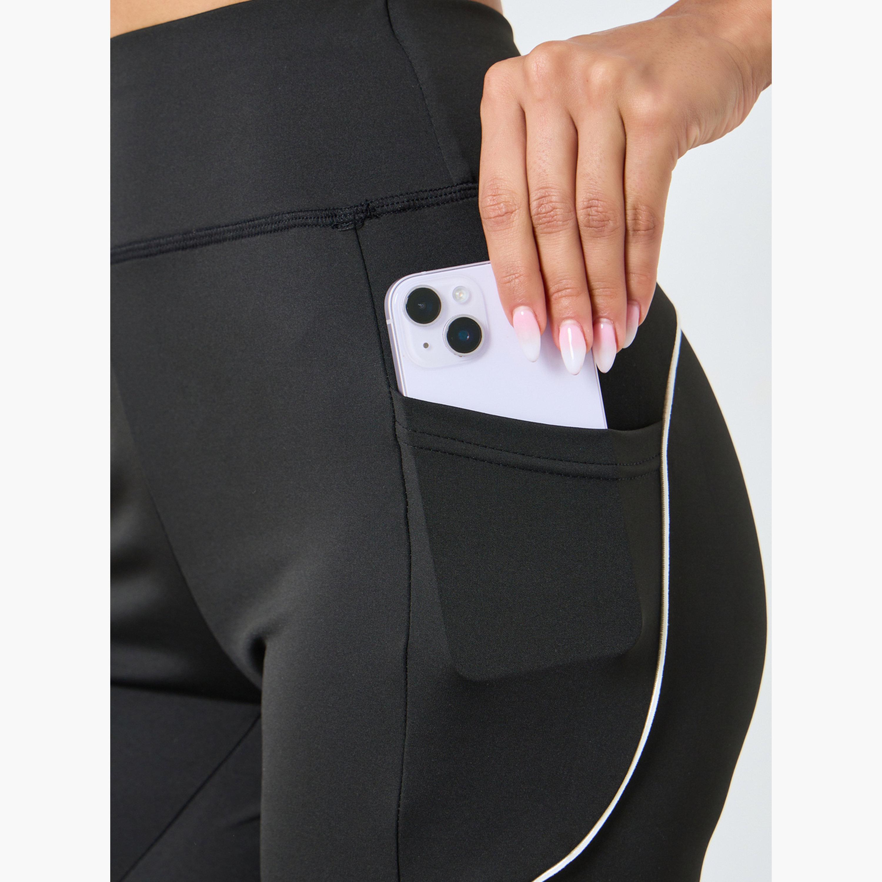 ليقنز بتفاصيل عاكسة خلفية-women-clothing-bottoms-leggings-image-3