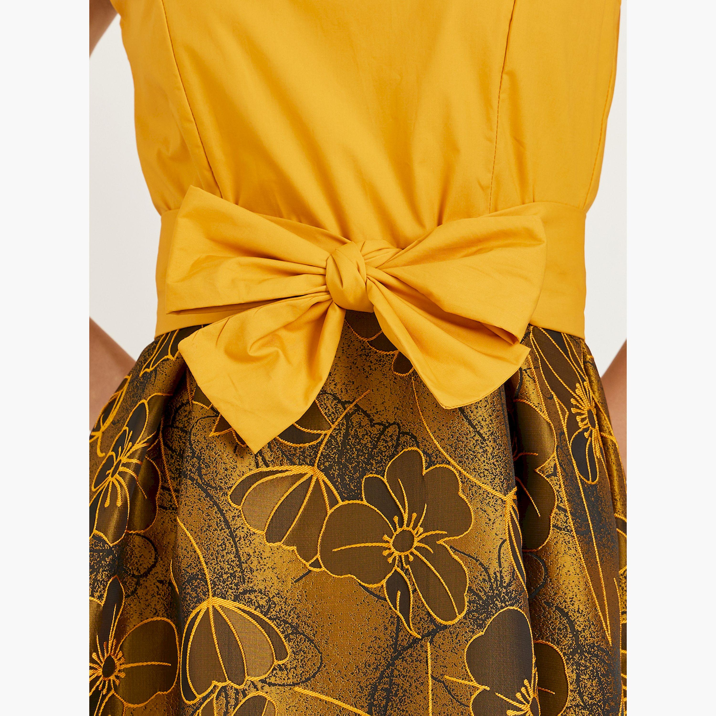فستان طويل بدون أكمام بطبعة زهور وتفاصيل فيونكة-women-clothing-dresses-image-5