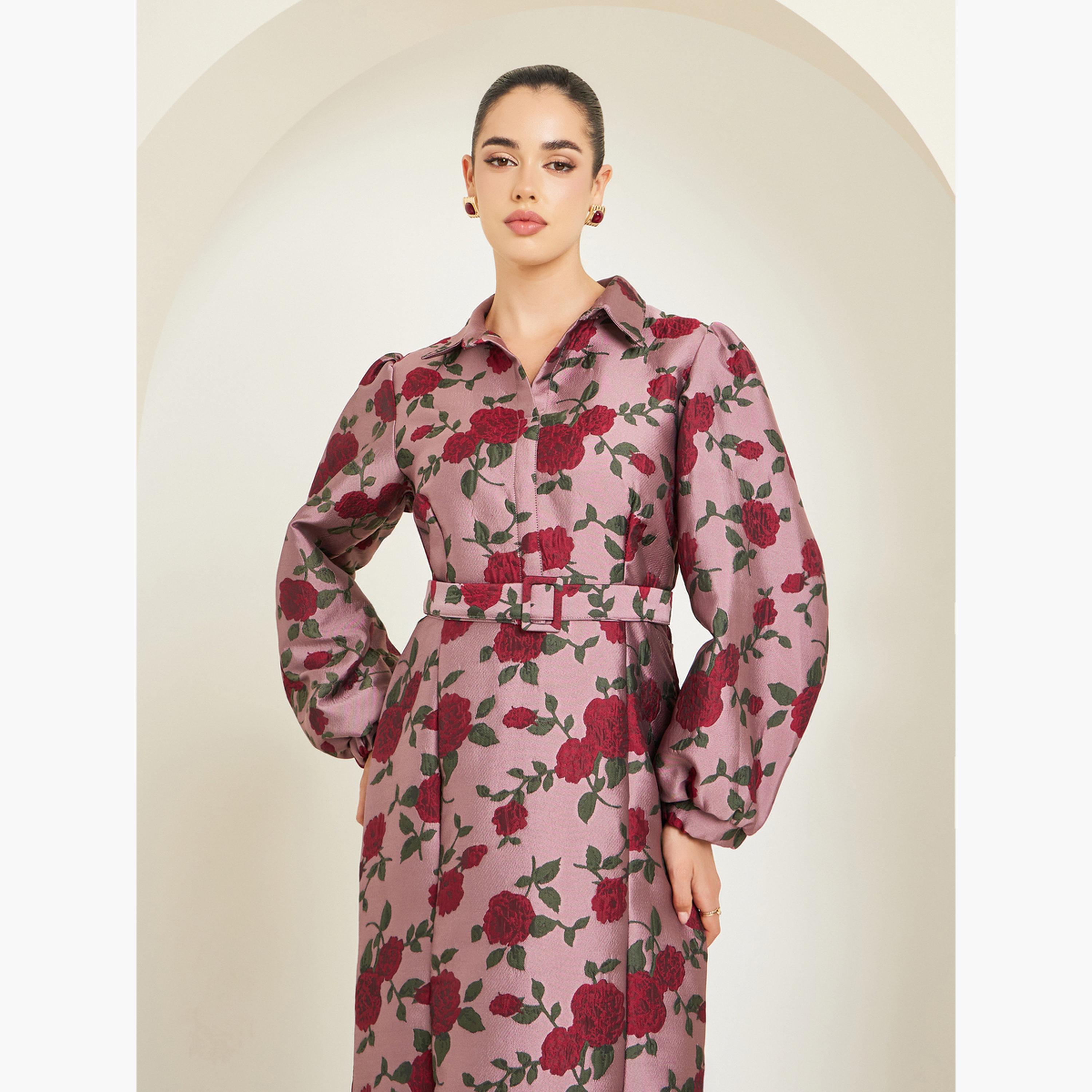 فستان طويل مطبع بزهور بحافة واسعة وأكمام طويلة-women-clothing-dresses-image-2