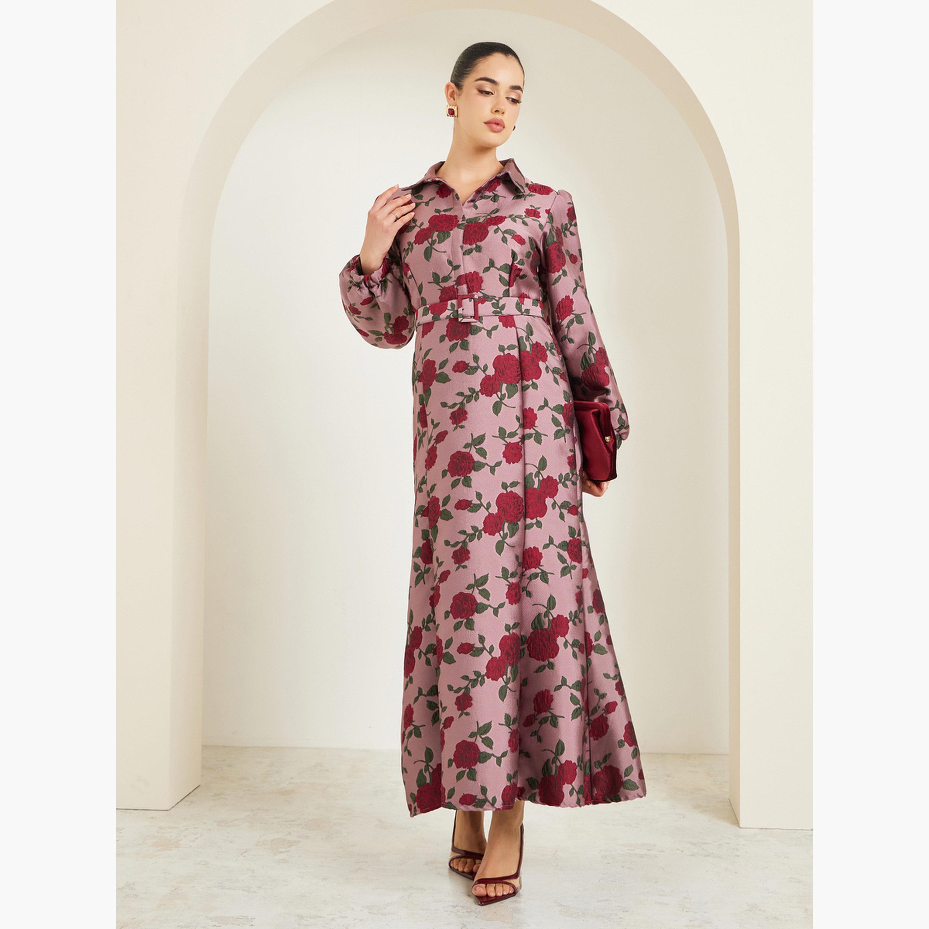 فستان طويل مطبع بزهور بحافة واسعة وأكمام طويلة-women-clothing-dresses-image-3