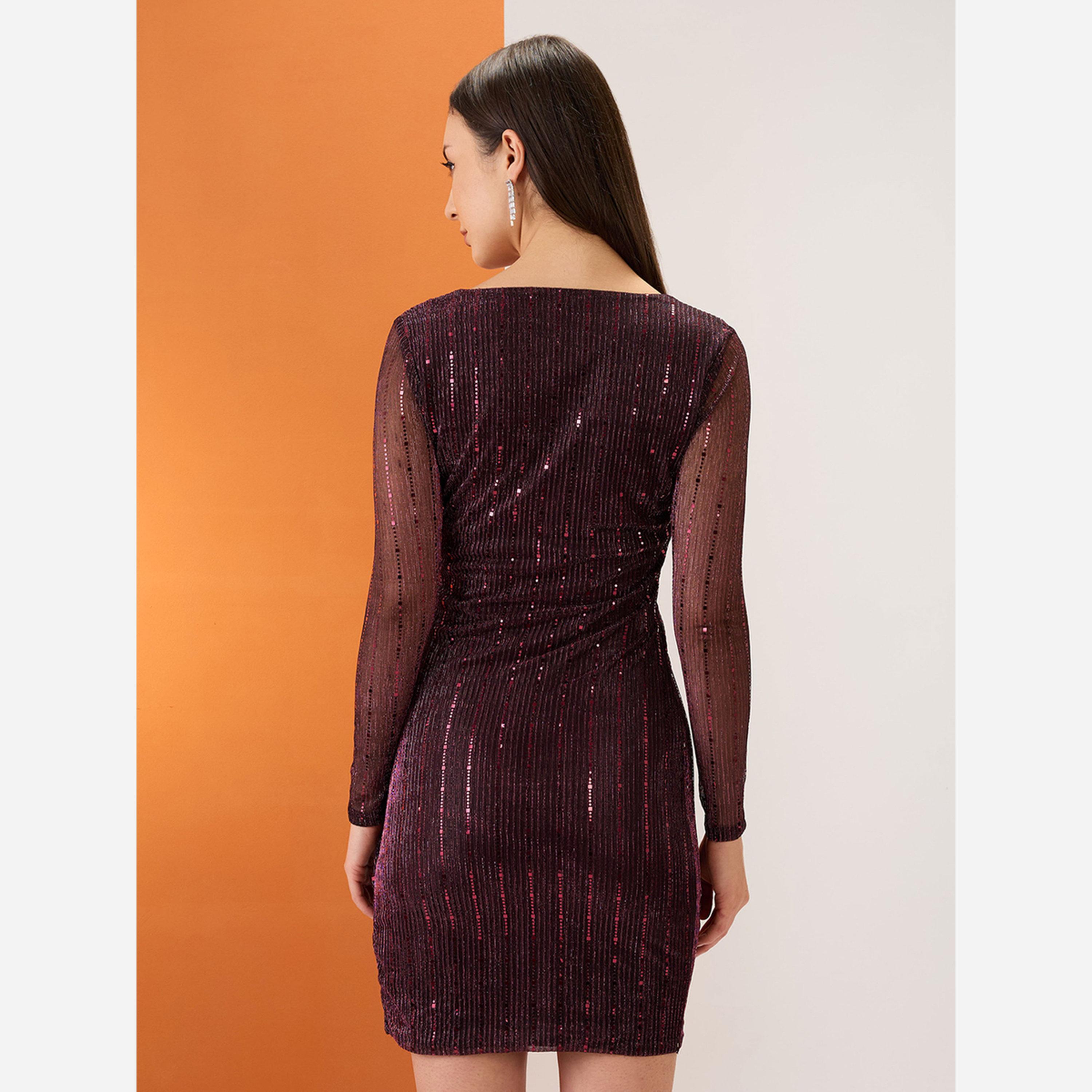 غلوبوص × ستايلي - فستان قصير لون خمري ملفوف ياقة شكل سبعة وحافة مزينة بزهرة التوليب-women-clothing-dresses-image-3