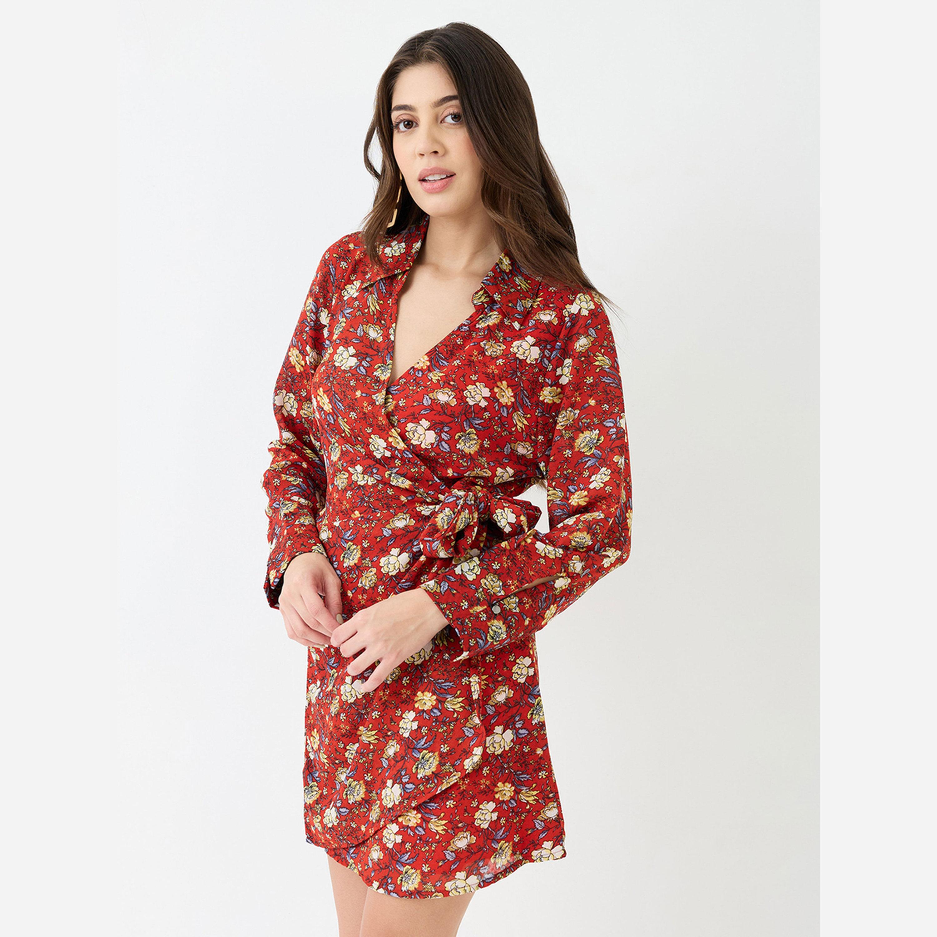 غلوبوص × ستايلي - فستان قصير ملفوف بطبعة زهور حمراء-women-clothing-dresses-image-1