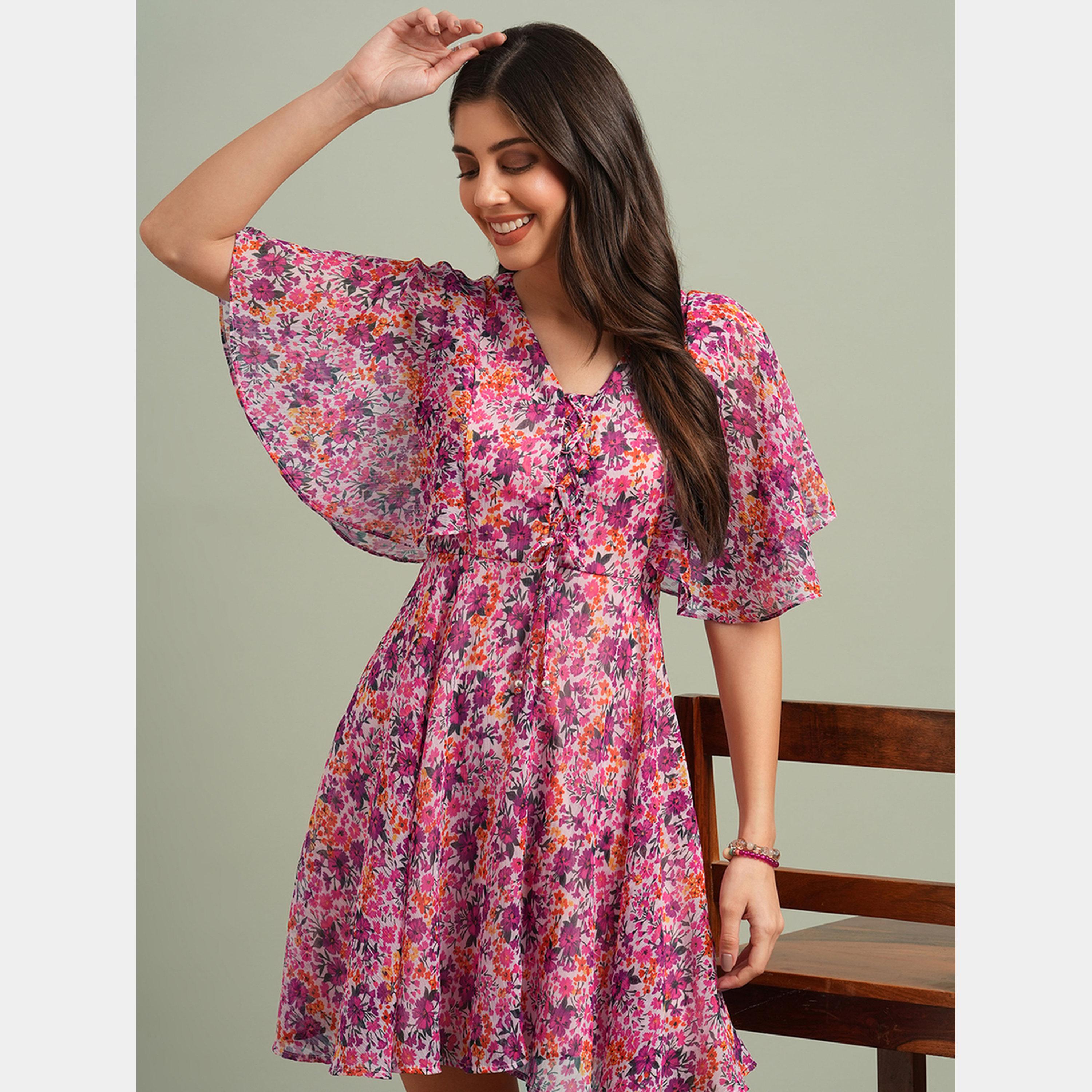 غلوبوص × ستايلي - فستان نسائي قصير بطبعة زهور رقبة حرف V وأكمام واسعة-women-clothing-dresses-image-5