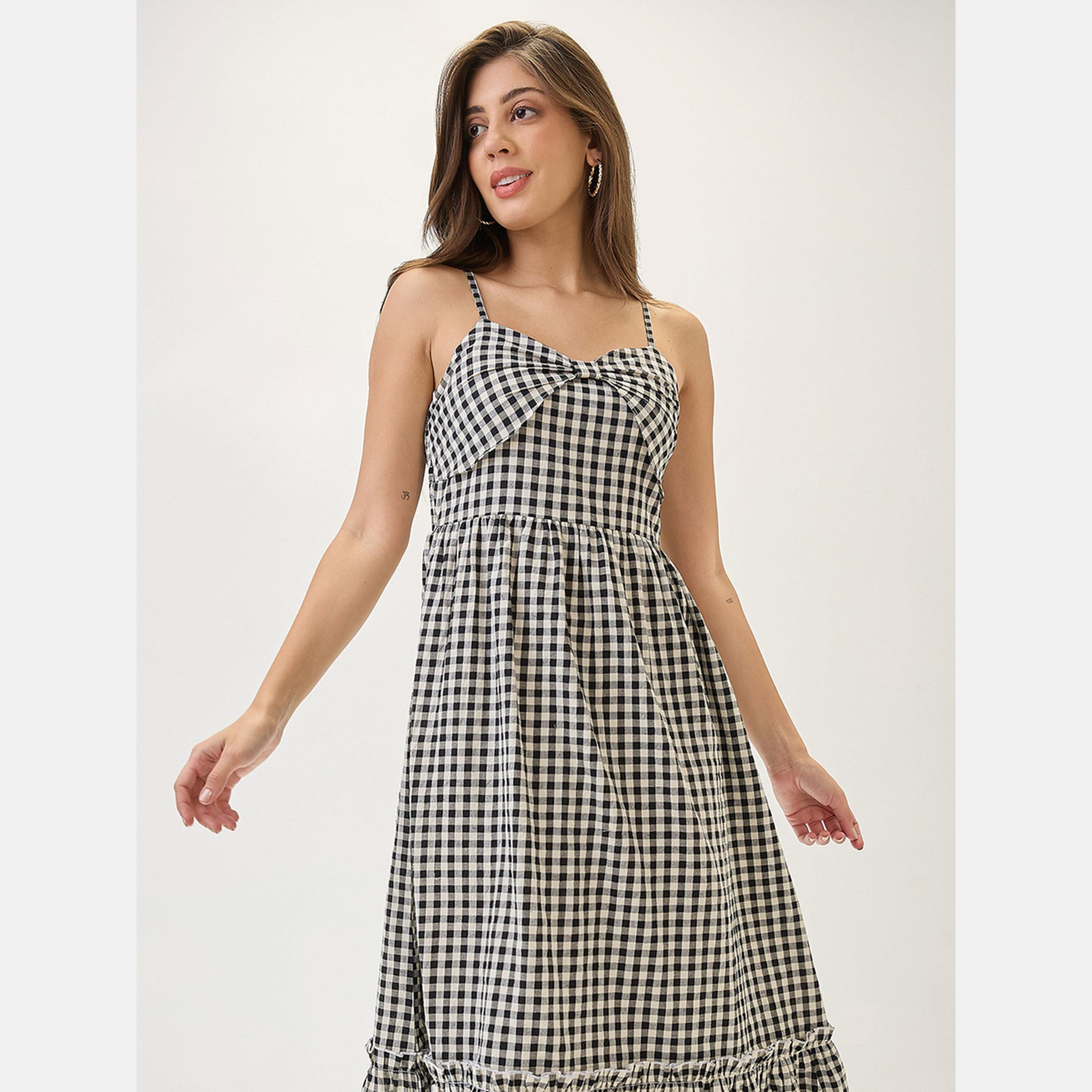 غلوبوص × ستايلي - فستان ماكسي متعدد الطبقات بطبعة مربعات-women-clothing-dresses-image-5