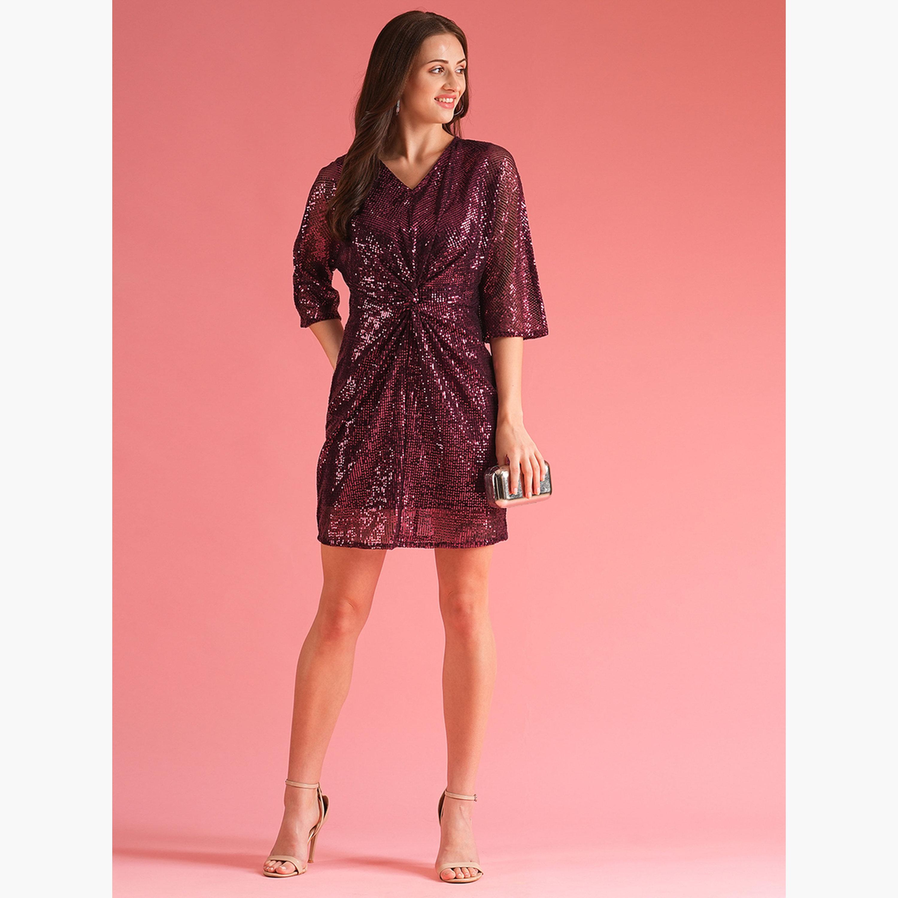 غلوبوص × ستايلي - فستان قصير تصميم A باللون الأرجواني الداكن ومزين بالترتر-women-clothing-dresses-image-2