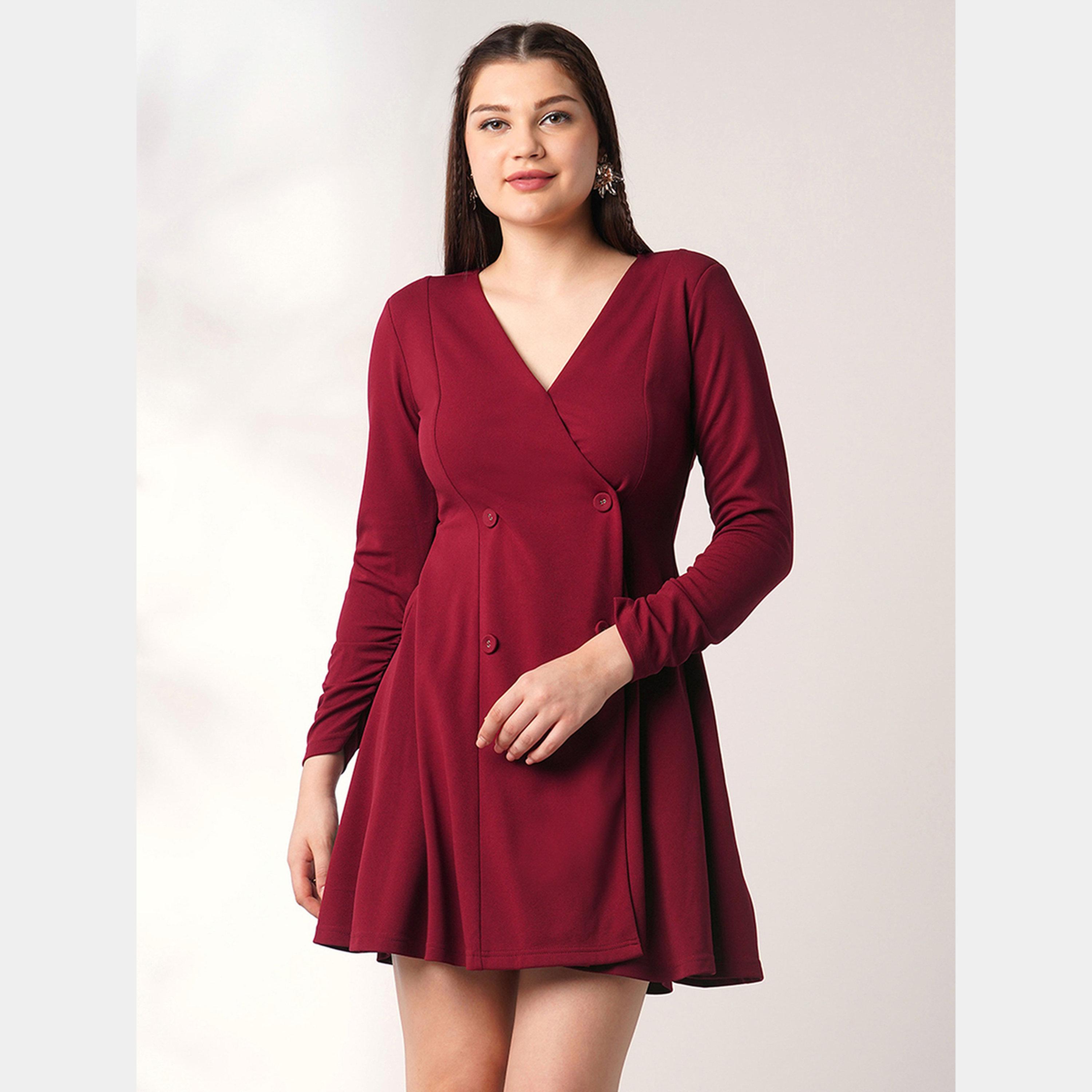 غلوبوص × ستايلي - فستان قصير نسائي  لون مارون  بأكمام طويلة ورقبة ملفوفة وأزرار حرف A-women-clothing-dresses-image-1