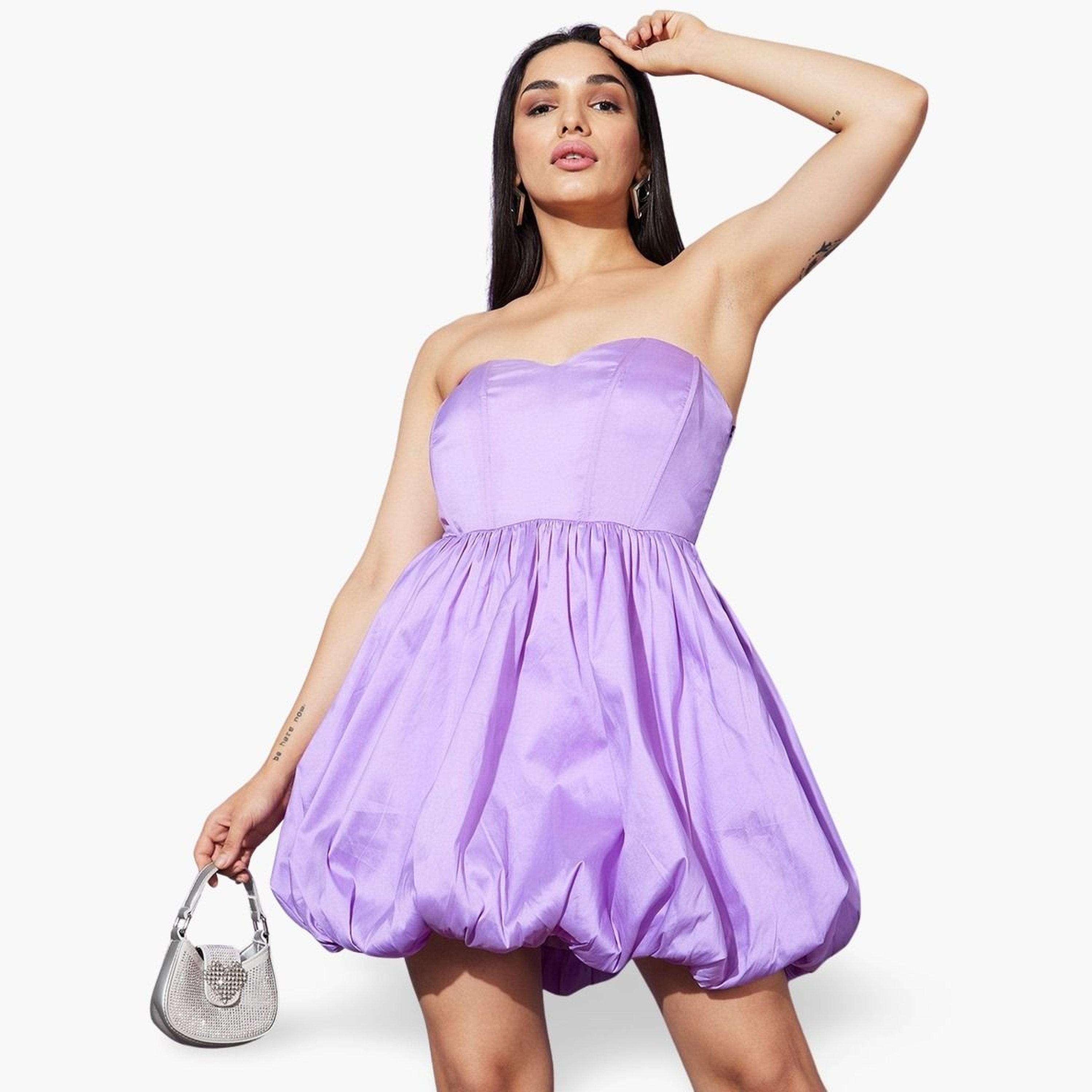 غلوبوص × ستايلي - فستان قصير رقبة على شكل قلب وحافة منفوخة-women-clothing-dresses-image-1
