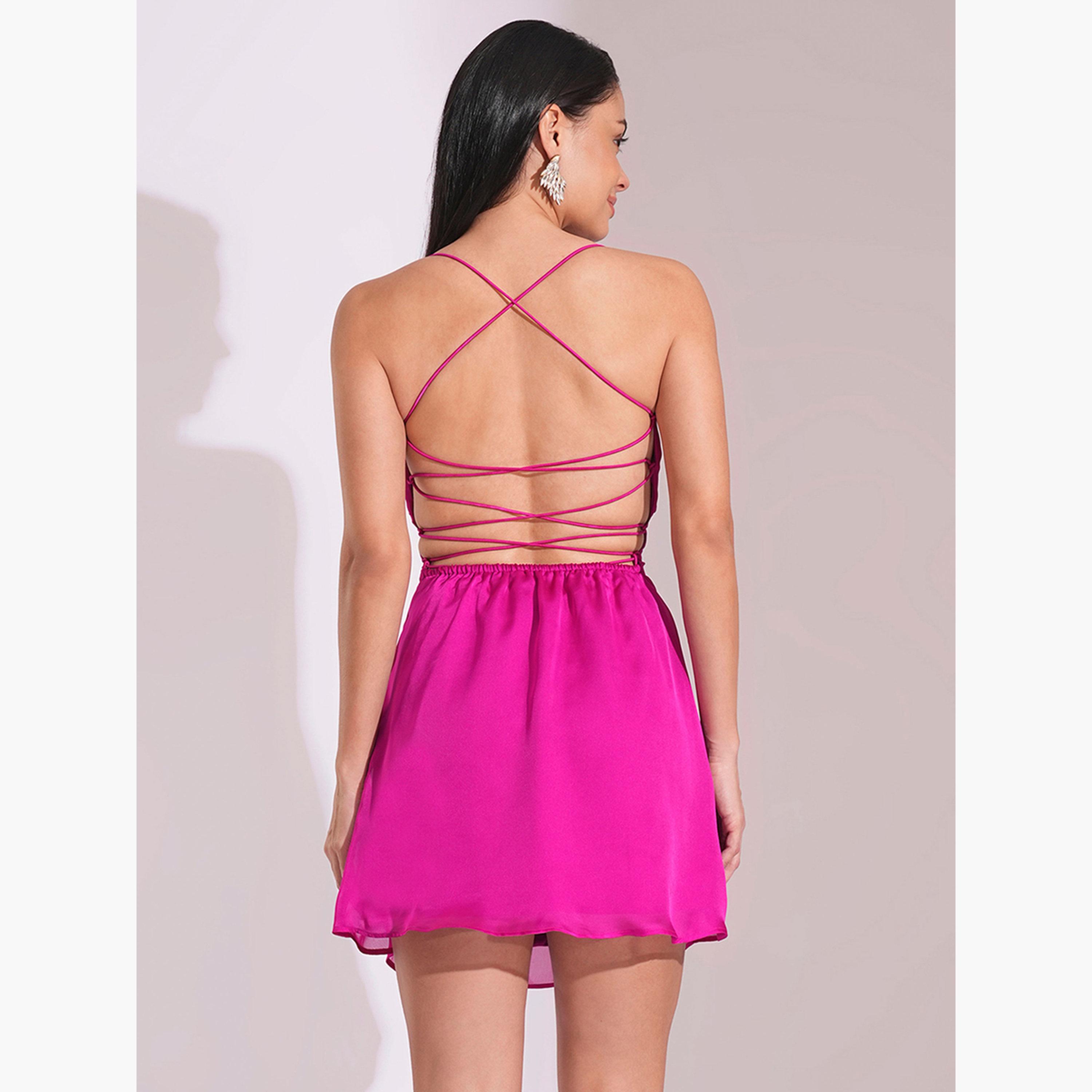 غلوبوص × ستايلي - فستان قصير باللون الفوشيا مع رقبة واسعة وظهر مكشوف-women-clothing-dresses-image-3