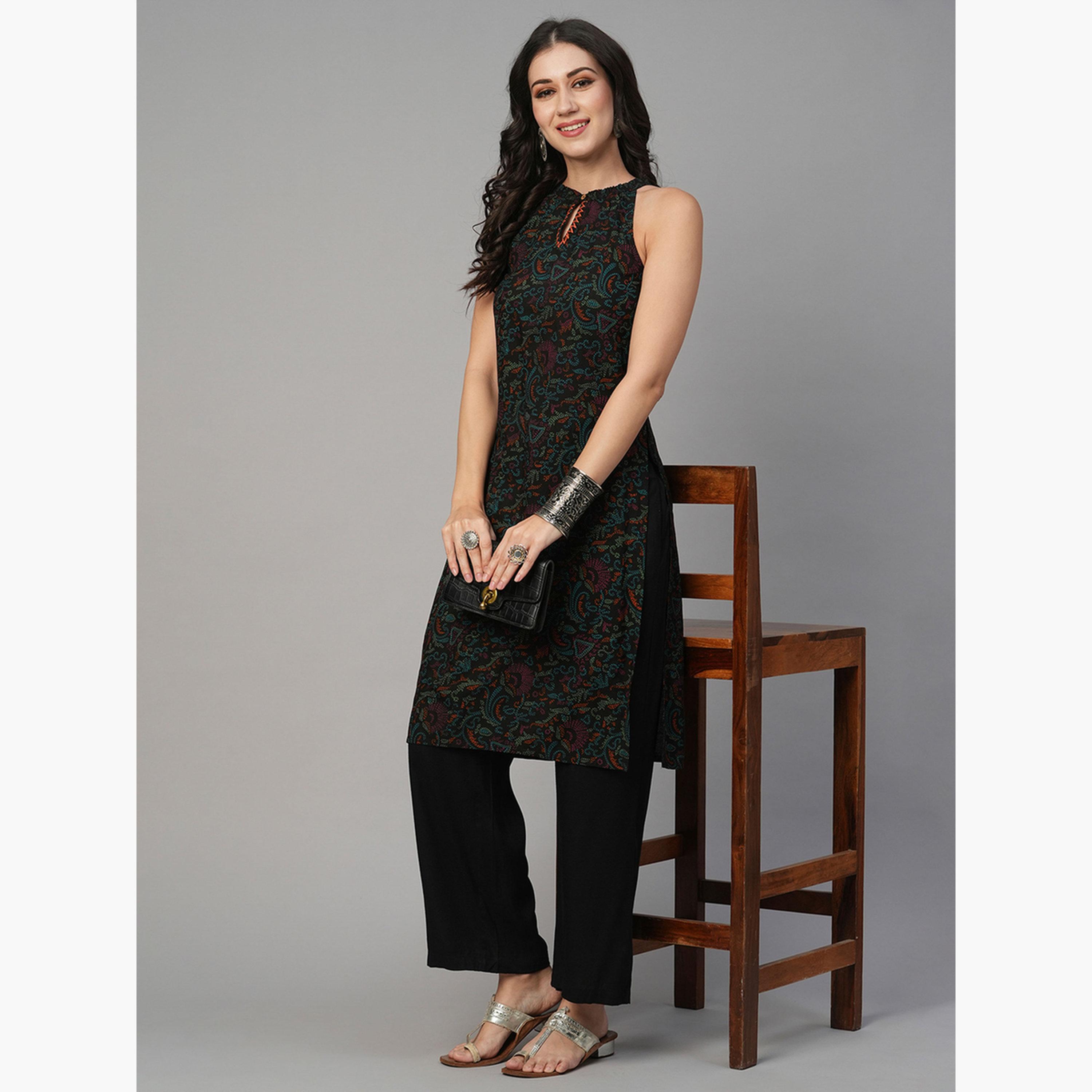 Globus X Styli Black Keyhole Ethnic Print Straight Kurta with Pants Set-women-clothing-ethnicwear-bottoms-pants-image-2