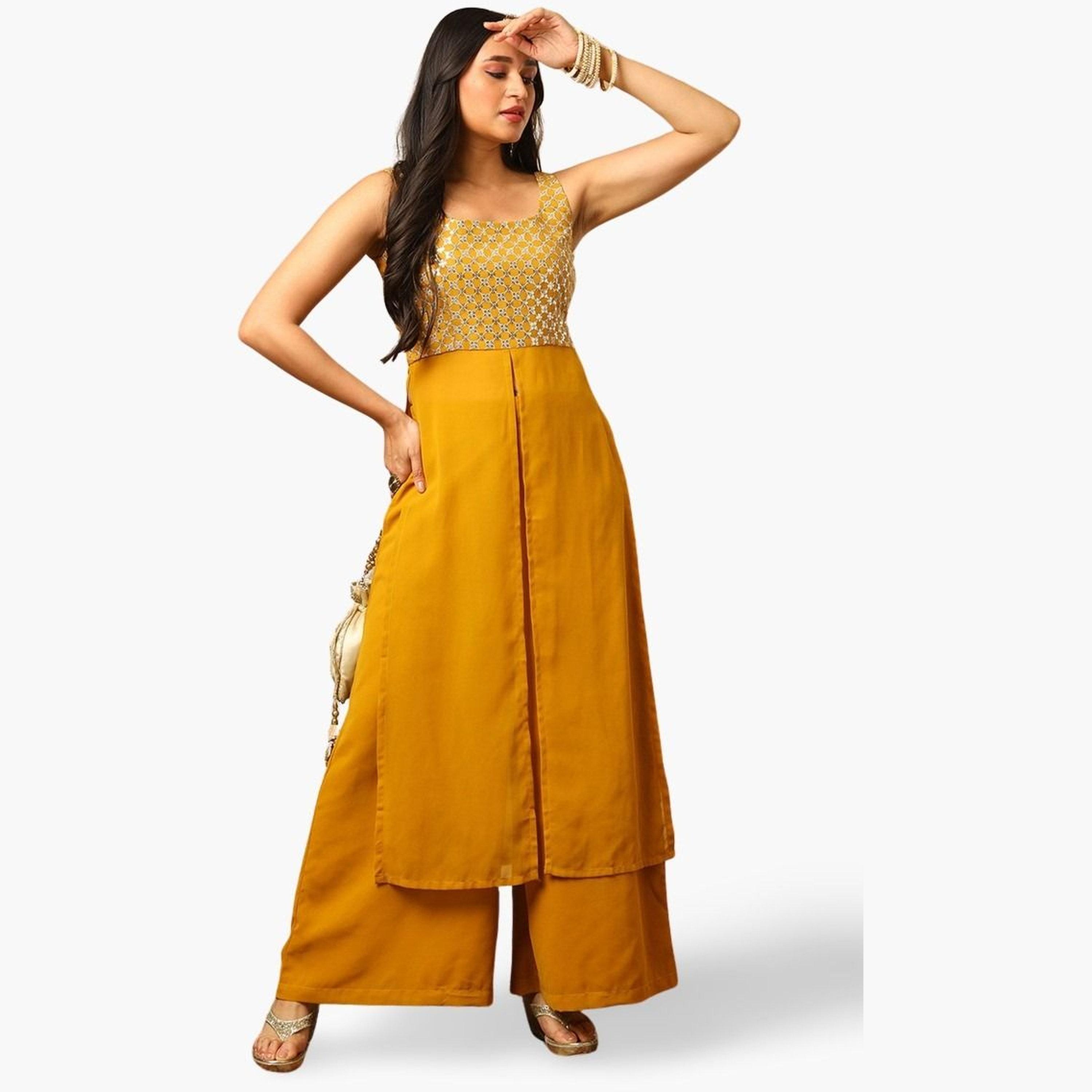 غلوبوص × ستايلي - كورتا (قميص طويل) وبنطال بالازو مطرز بالترتر من زاري أصفر-women-clothing-ethnicwear-bottoms-pants-image-1