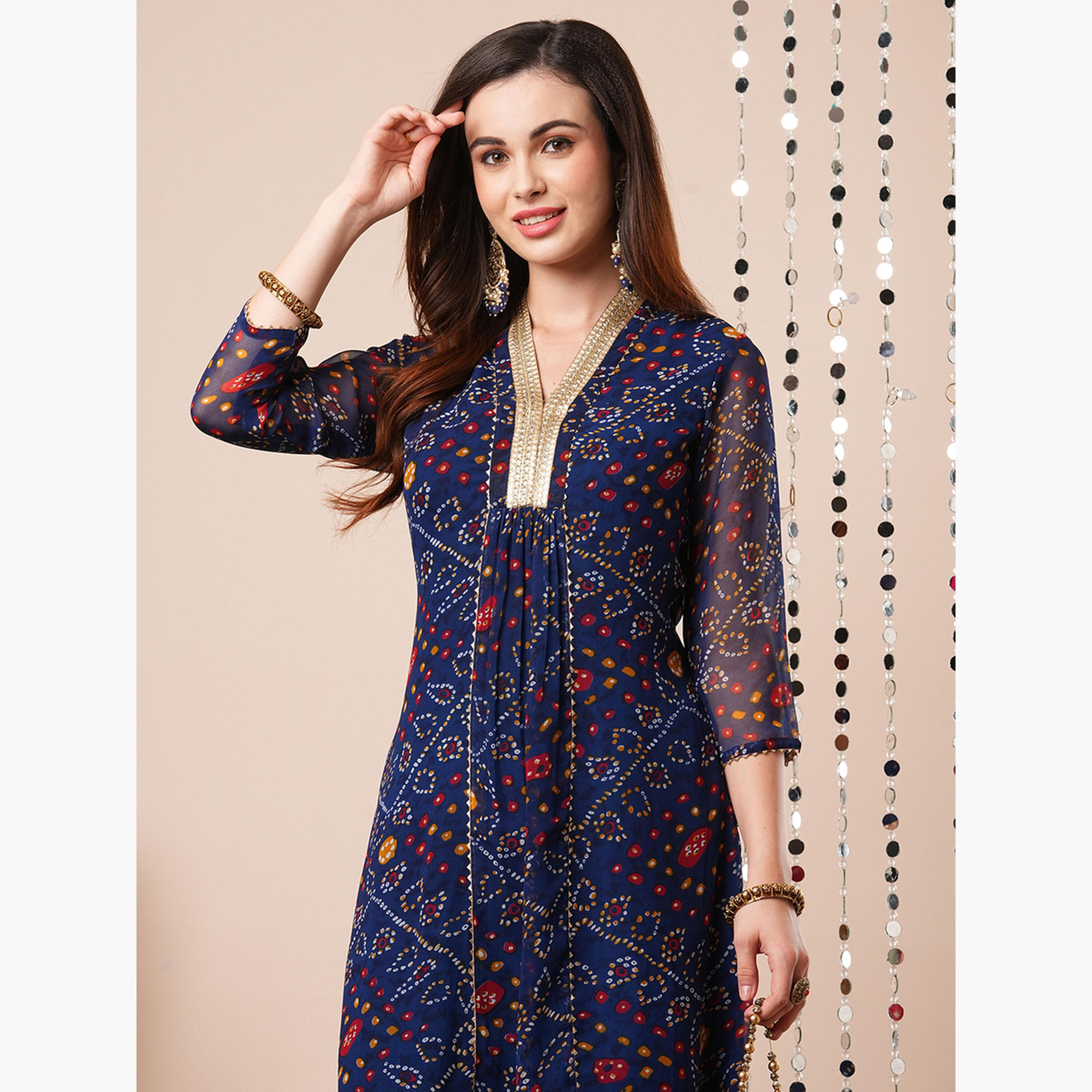 غلوبوص × ستايلي - كورتا مطوية من الدانتيل رقبة حرف V باللون الأزرق مع بنطال مطاطي-women-clothing-ethnicwear-bottoms-pants-image-4