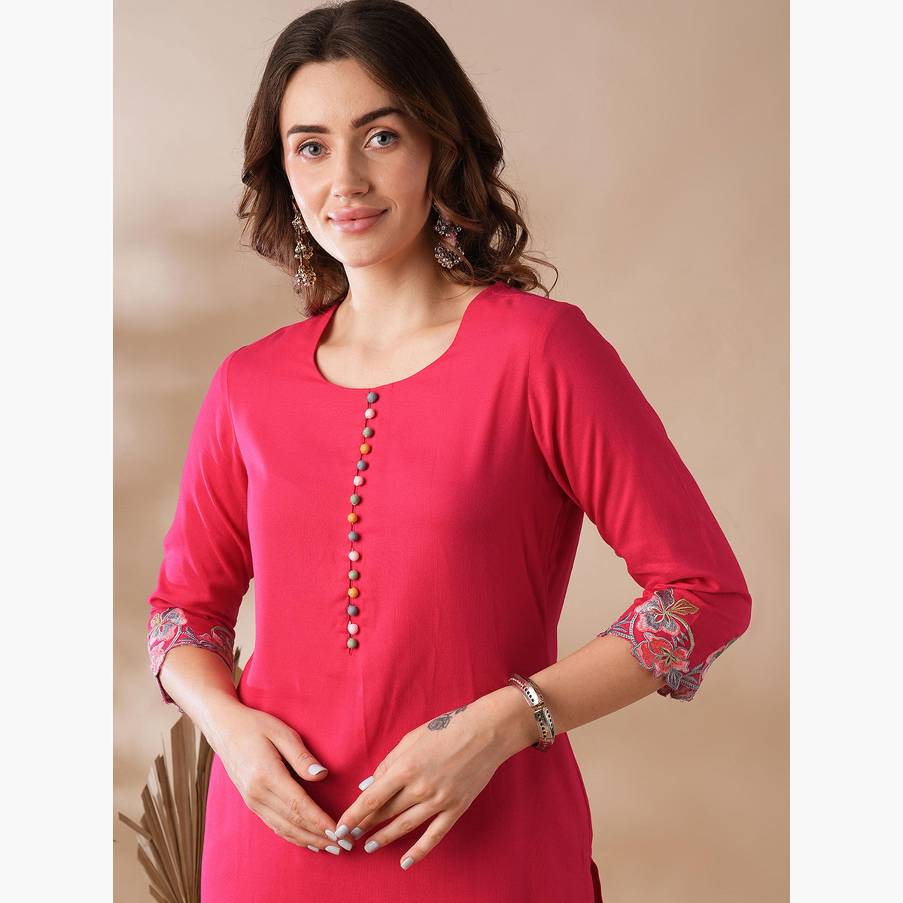 Globus X Styli Pink Button Floral Scalloped Hem Kurta and Elasticated Pants Set-women-clothing-ethnicwear-bottoms-pants-image-4