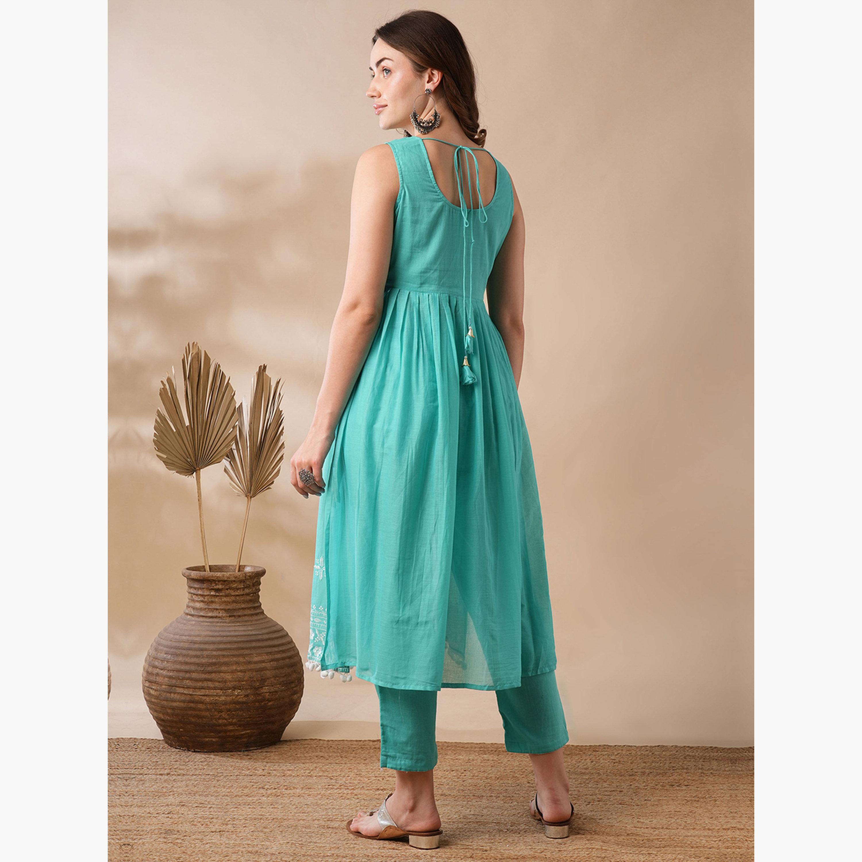 غلوبوص × ستايلي - كورتا (قميص طويل) وبنطال مطرز بالورود باللون الأزرق-women-clothing-ethnicwear-bottoms-pants-image-3