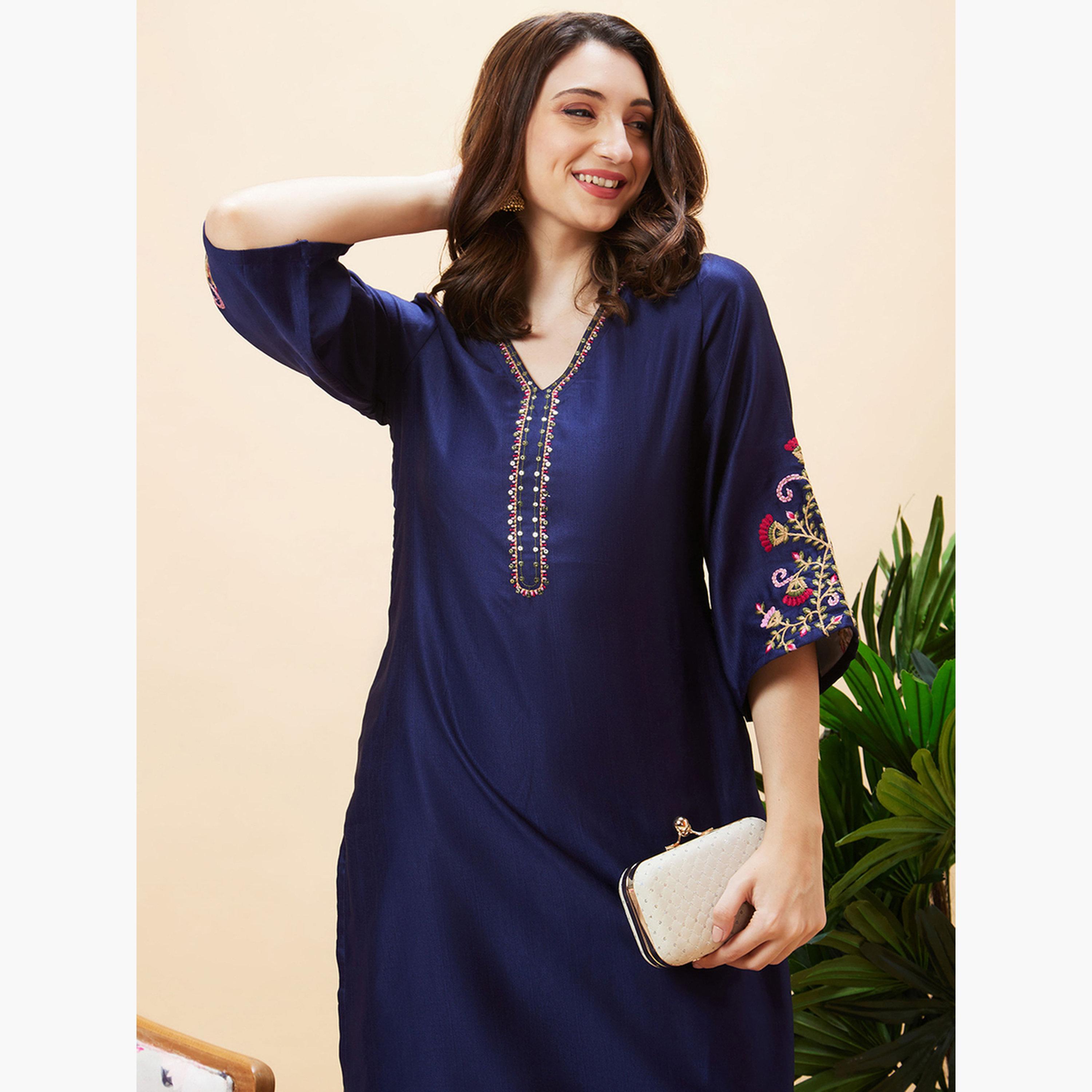 Globus X Styli Embroidered V Neck Flared Sleeves Straight Kurta-women-clothing-ethnicwear-kurtas-image-2