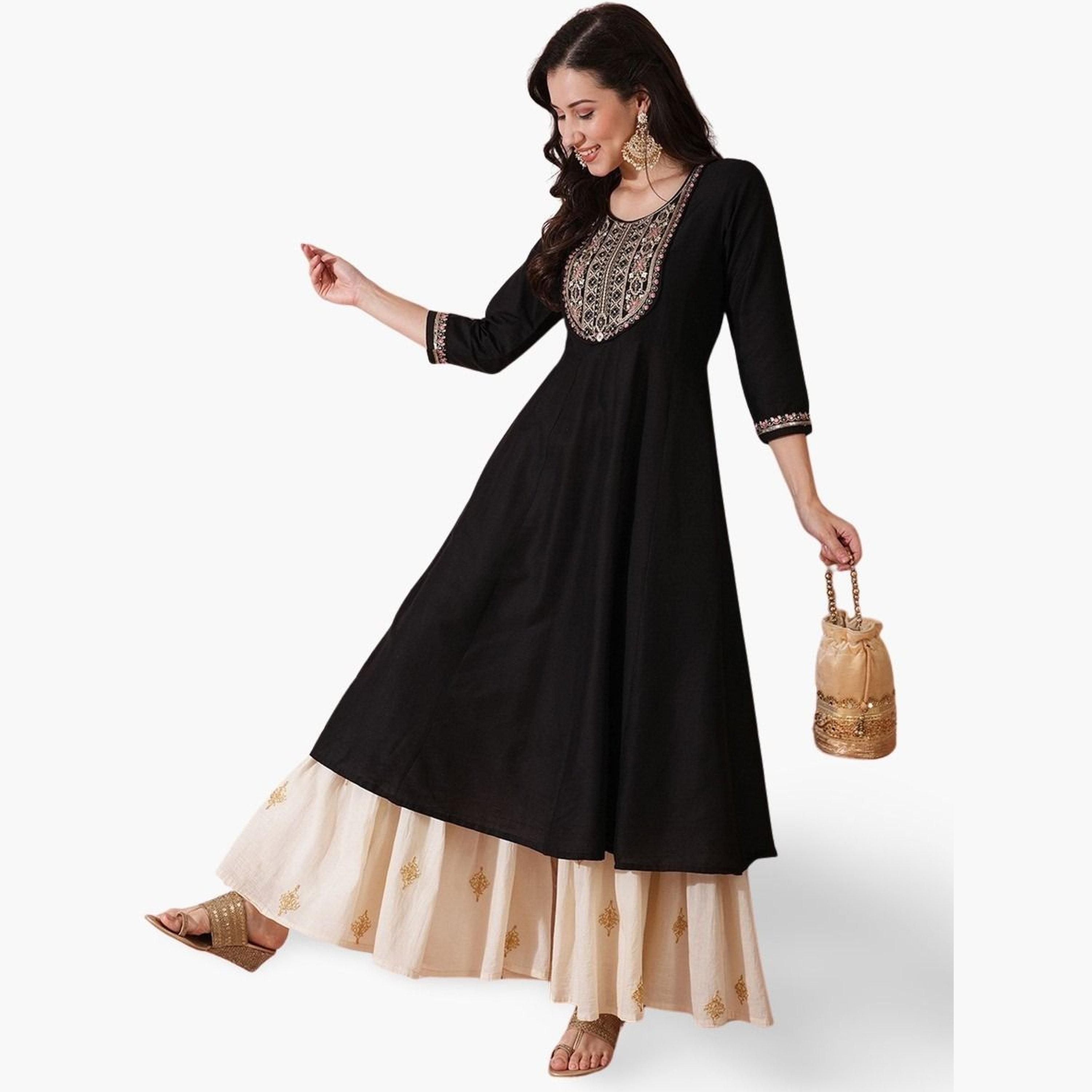 غلوبوص × ستايلي - كورتا (قميص طويل) زاري مطرز بالترتر مع نير وألواح احتفالية أناركالي-women-clothing-ethnicwear-kurtas-image-1