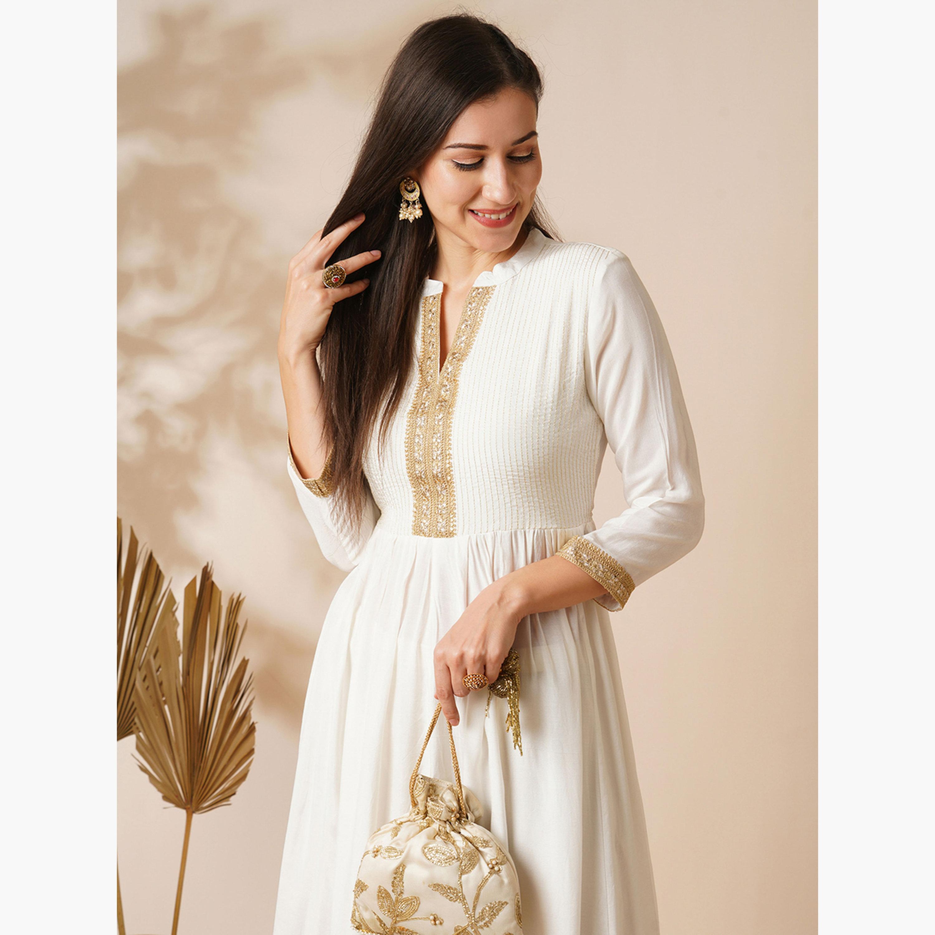 غلوبوص × ستايلي - كورتا (قميص طويل) عرقية بياقة ماندرين ونير دانتيل حرف A-women-clothing-ethnicwear-kurtas-image-4