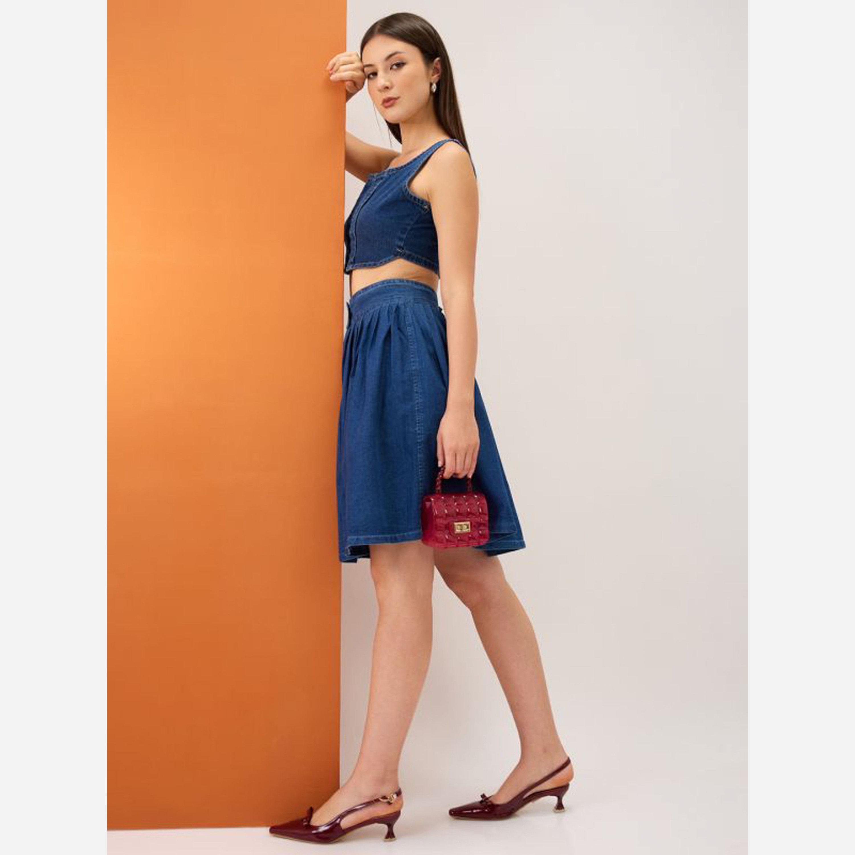 غلوبوص × ستايلي - تنورة جينز قصيرة لون أزرقمطوية بأزرار-women-clothing-bottoms-skirts-image-2