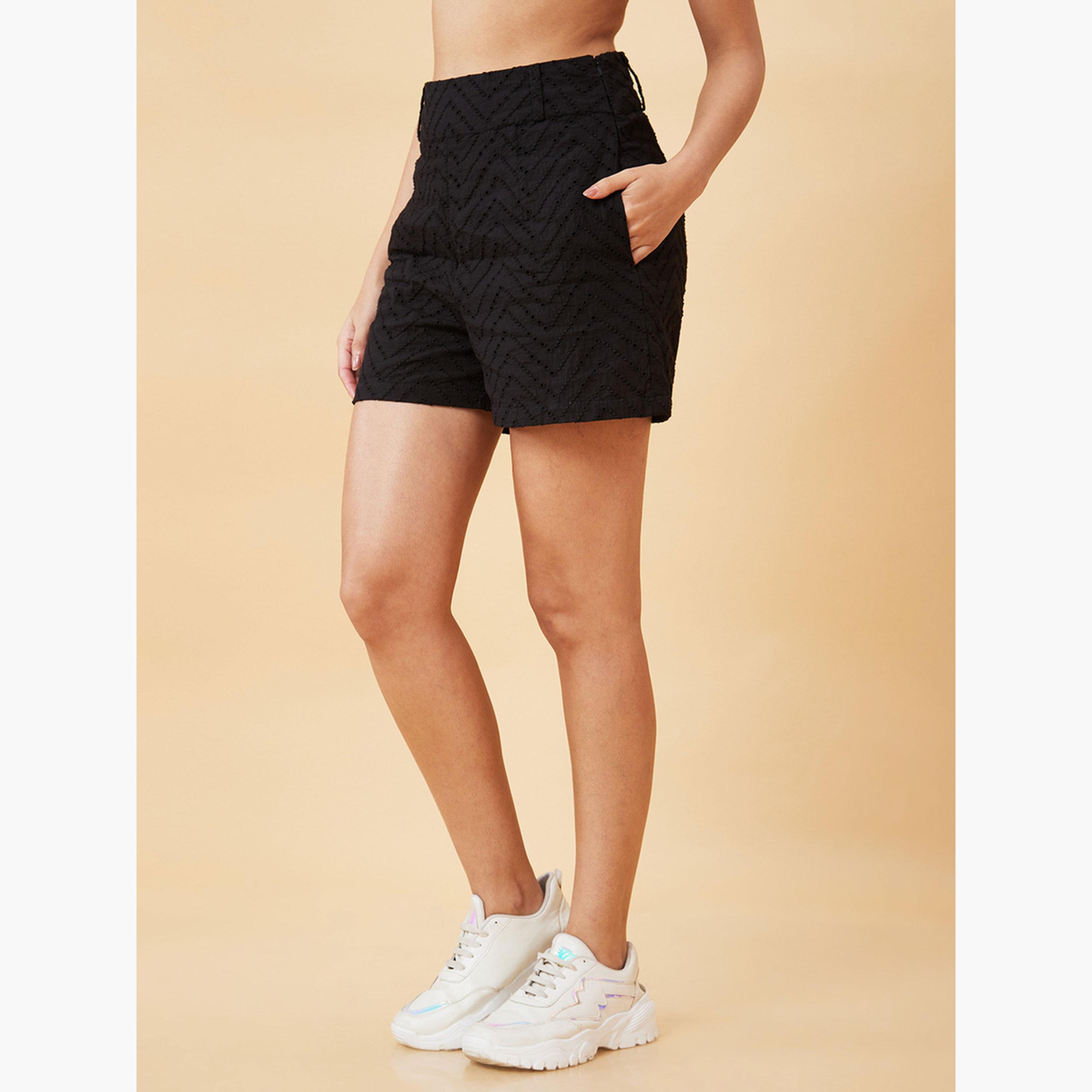 غلوبوص × ستايلي - شورت قطني أسود عالي الخصر-women-clothing-bottoms-shorts-image-5